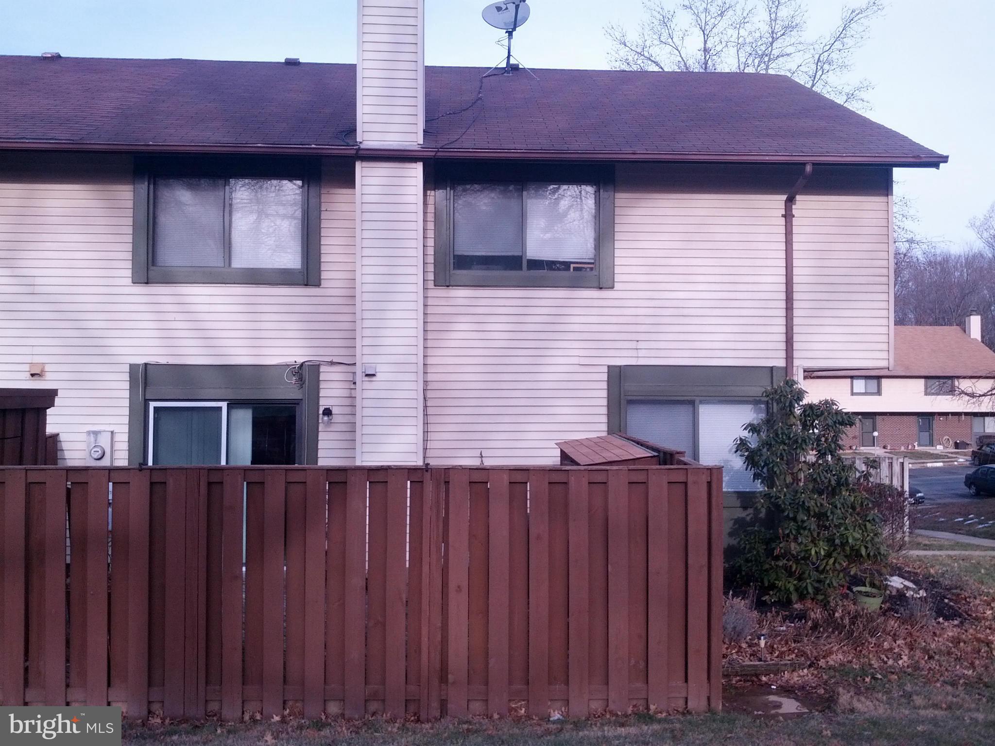 BURKE CENTRE - Residential