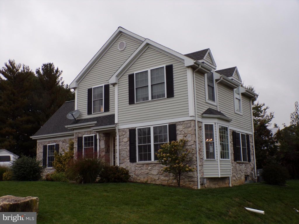 Photo of 25 N Whisper Lane, New Holland, PA 17557 (MLS # PALA2042470)