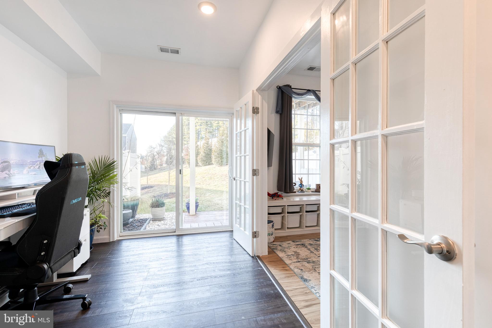 ODENTON TOWN CENTER - Residential