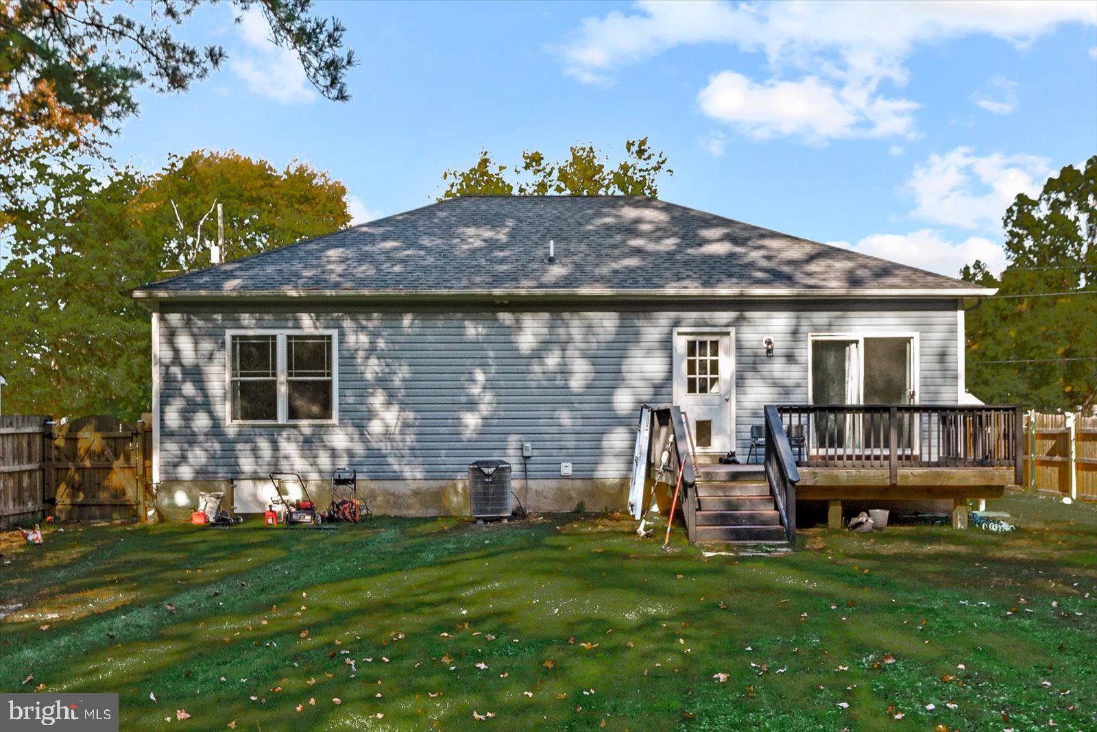 EBB TIDE BEACH - Residential