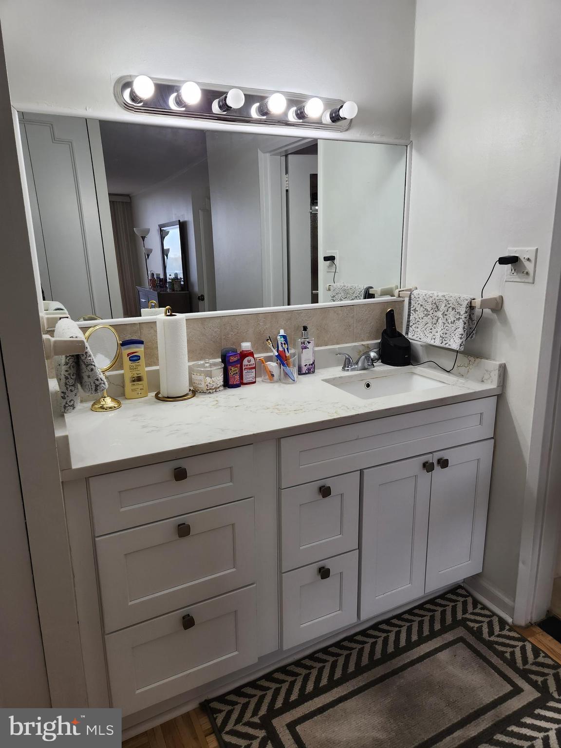 BELMONT VILLAGE - Residential