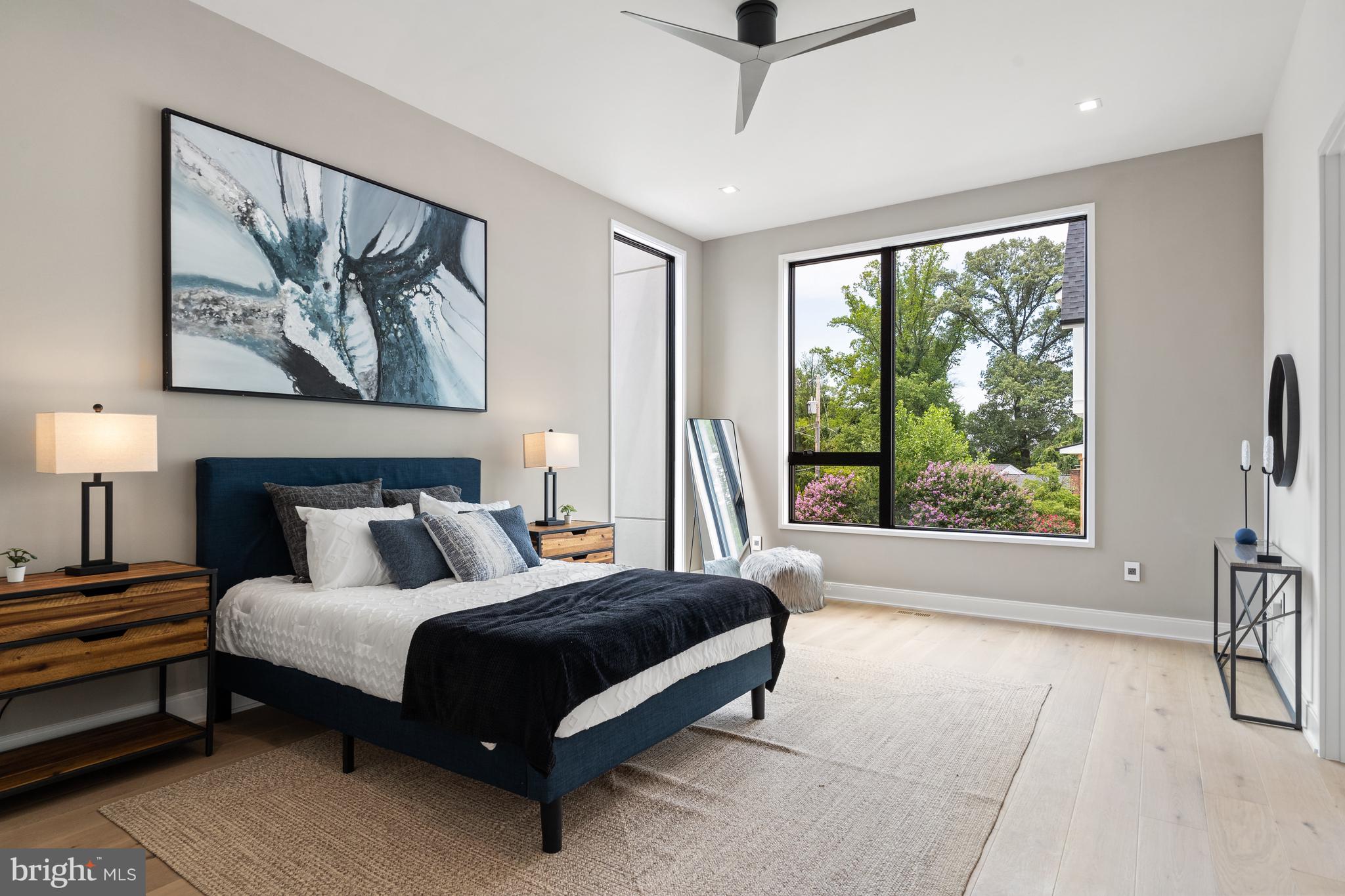 SHIRLEY WOODS - Residential