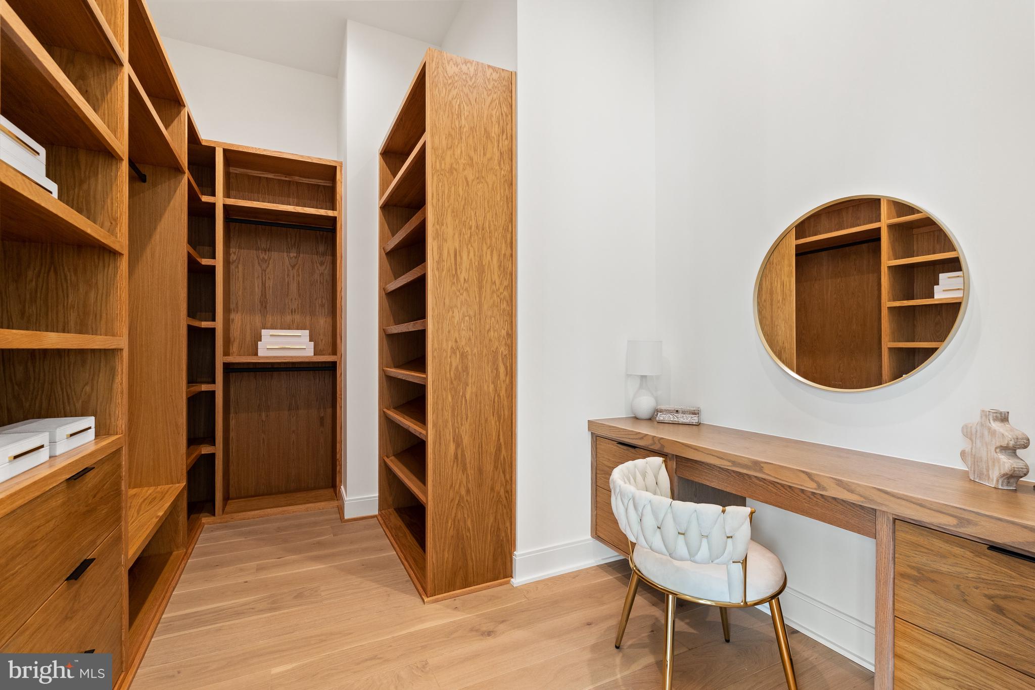 SHIRLEY WOODS - Residential