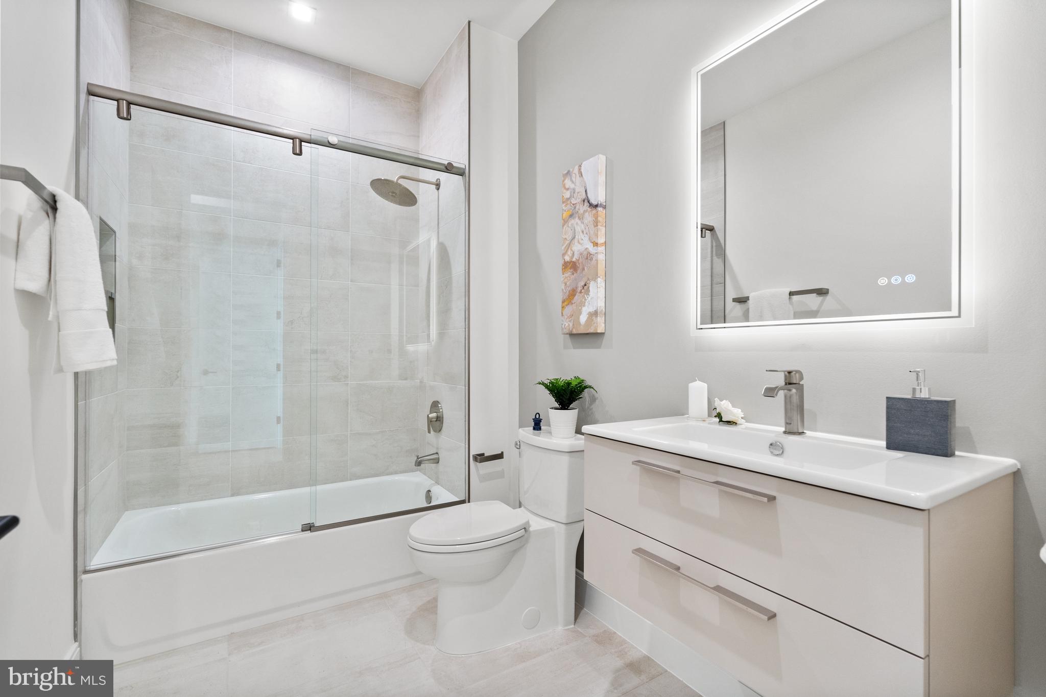 SHIRLEY WOODS - Residential