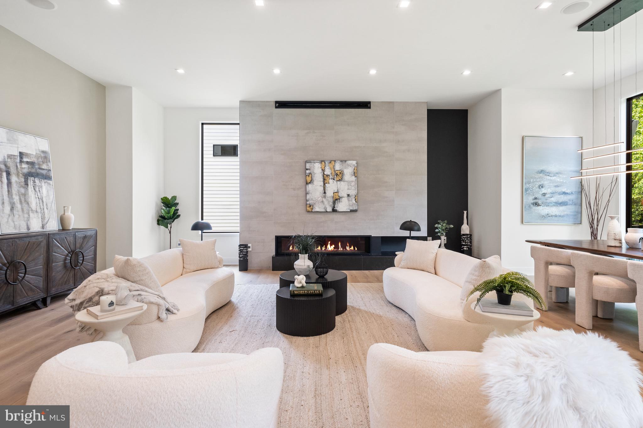 SHIRLEY WOODS - Residential