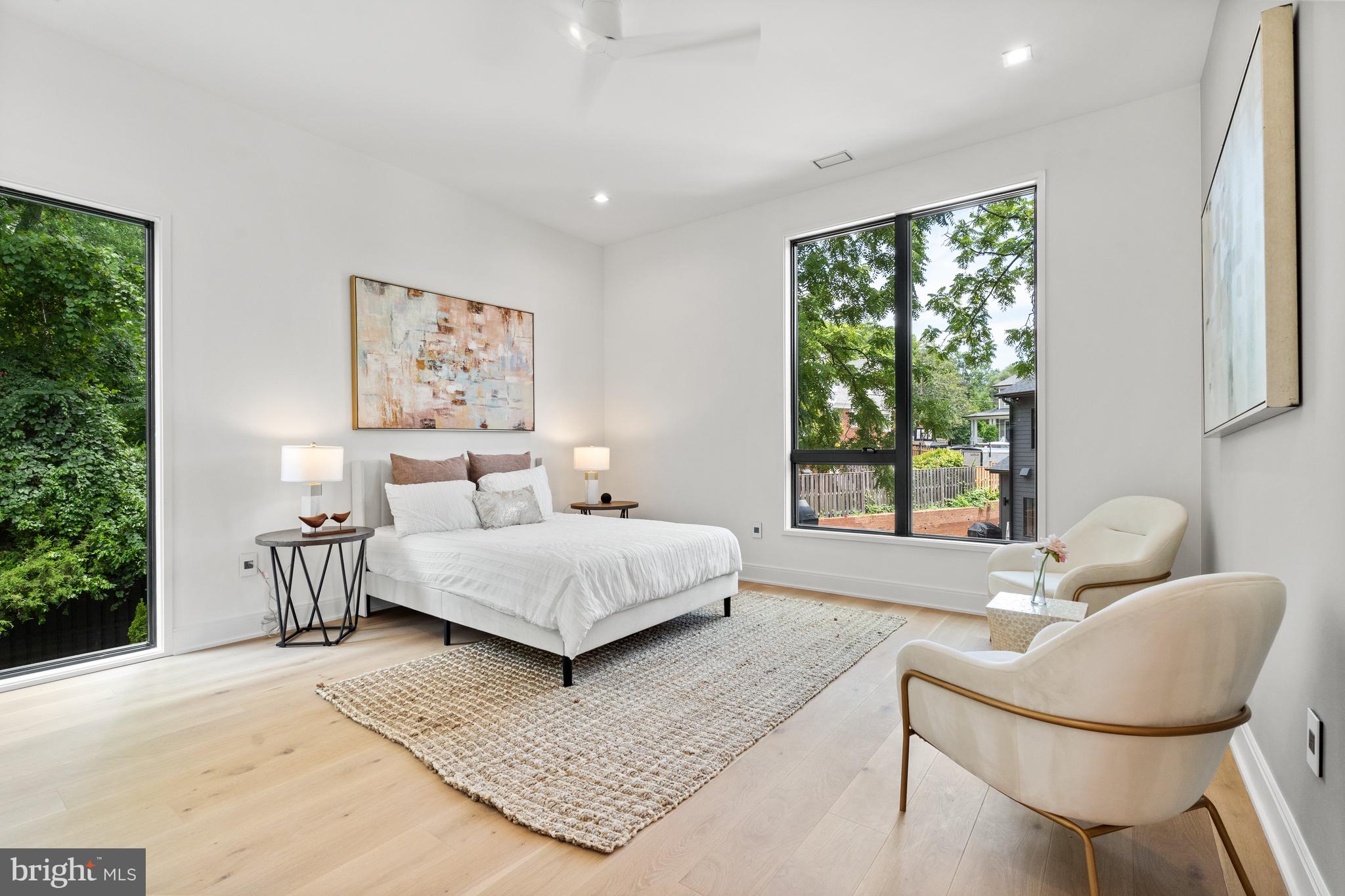 SHIRLEY WOODS - Residential