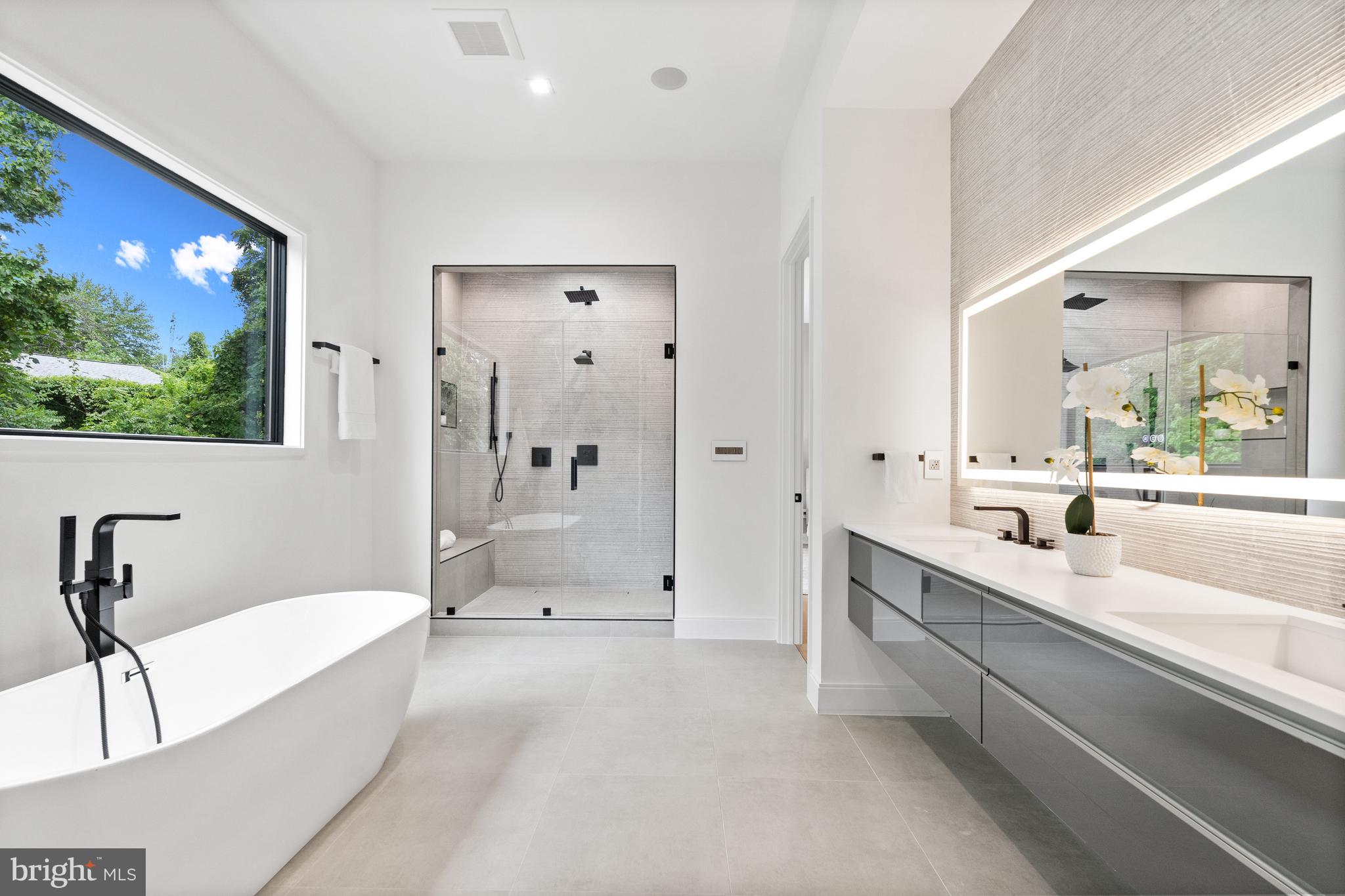 SHIRLEY WOODS - Residential