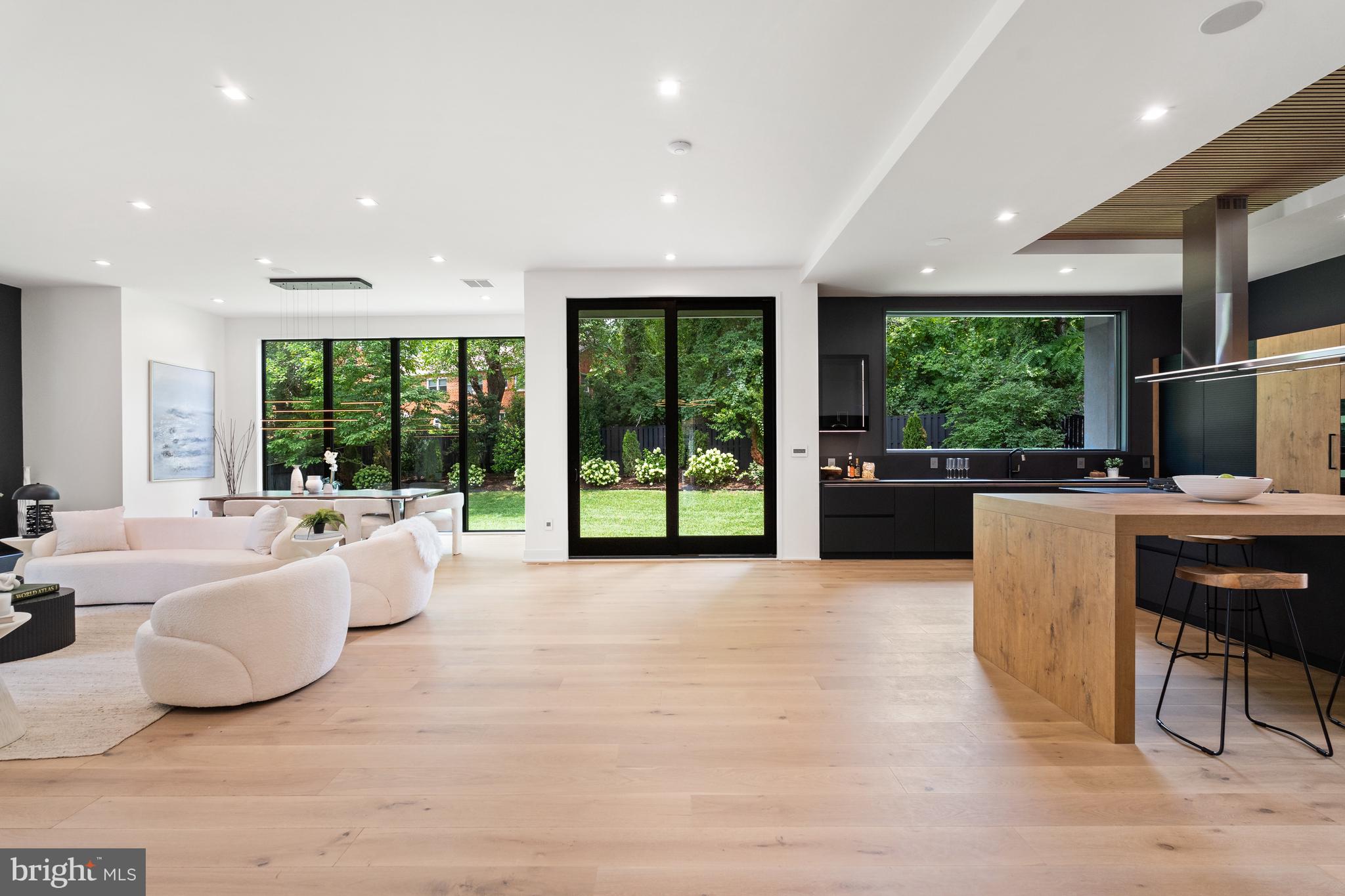 SHIRLEY WOODS - Residential