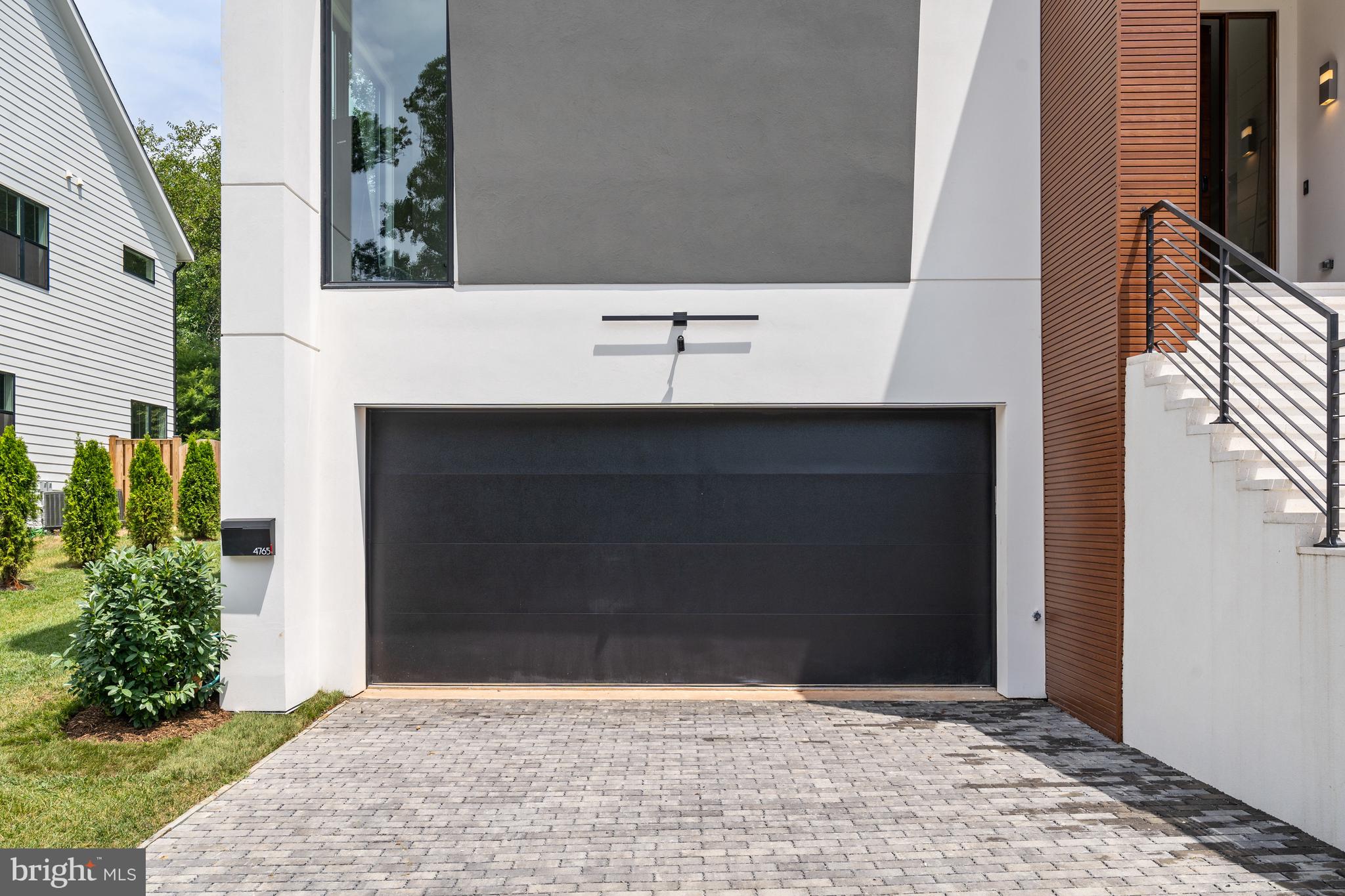 SHIRLEY WOODS - Residential