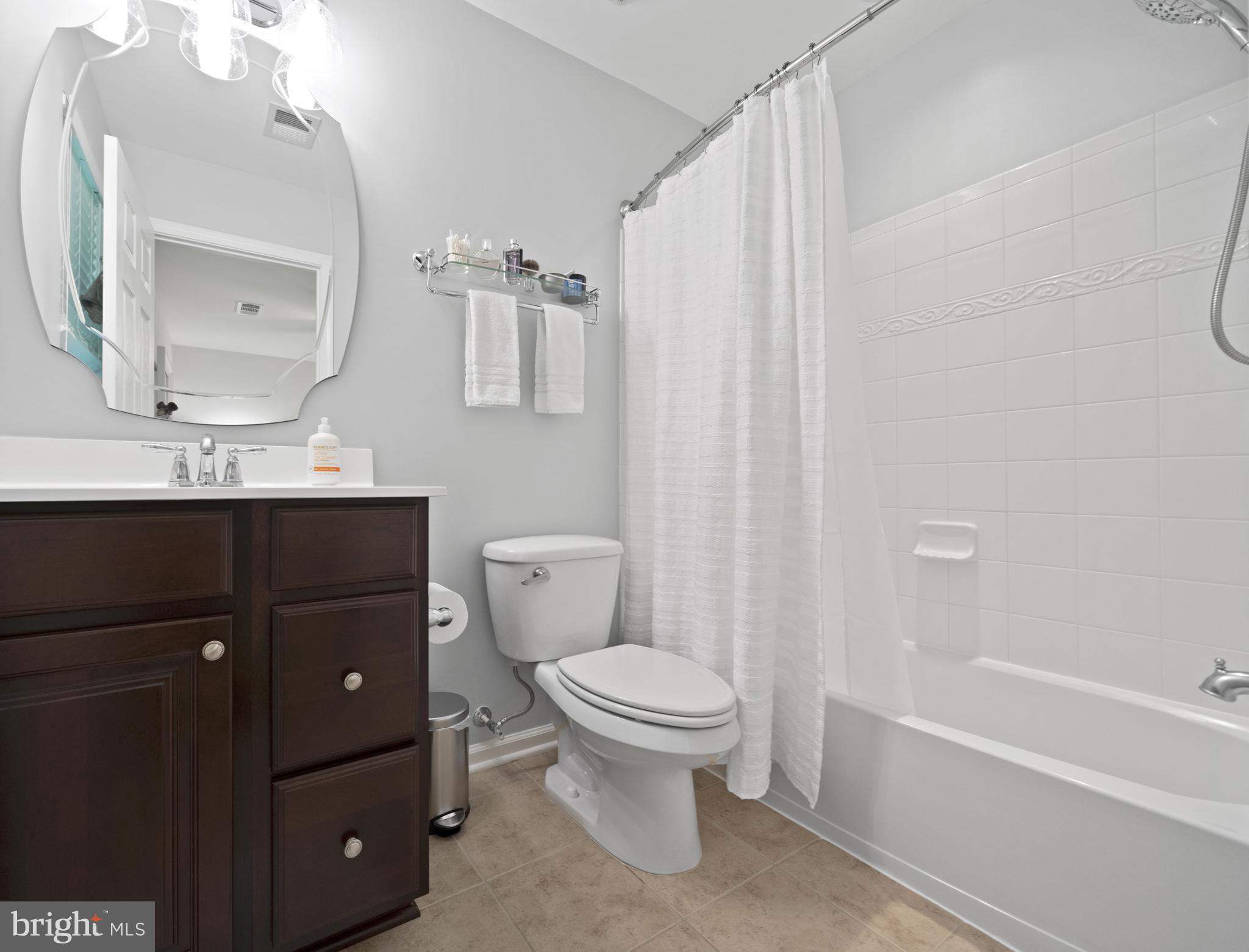 RICHFIELD STATION VILLAGE - Residential