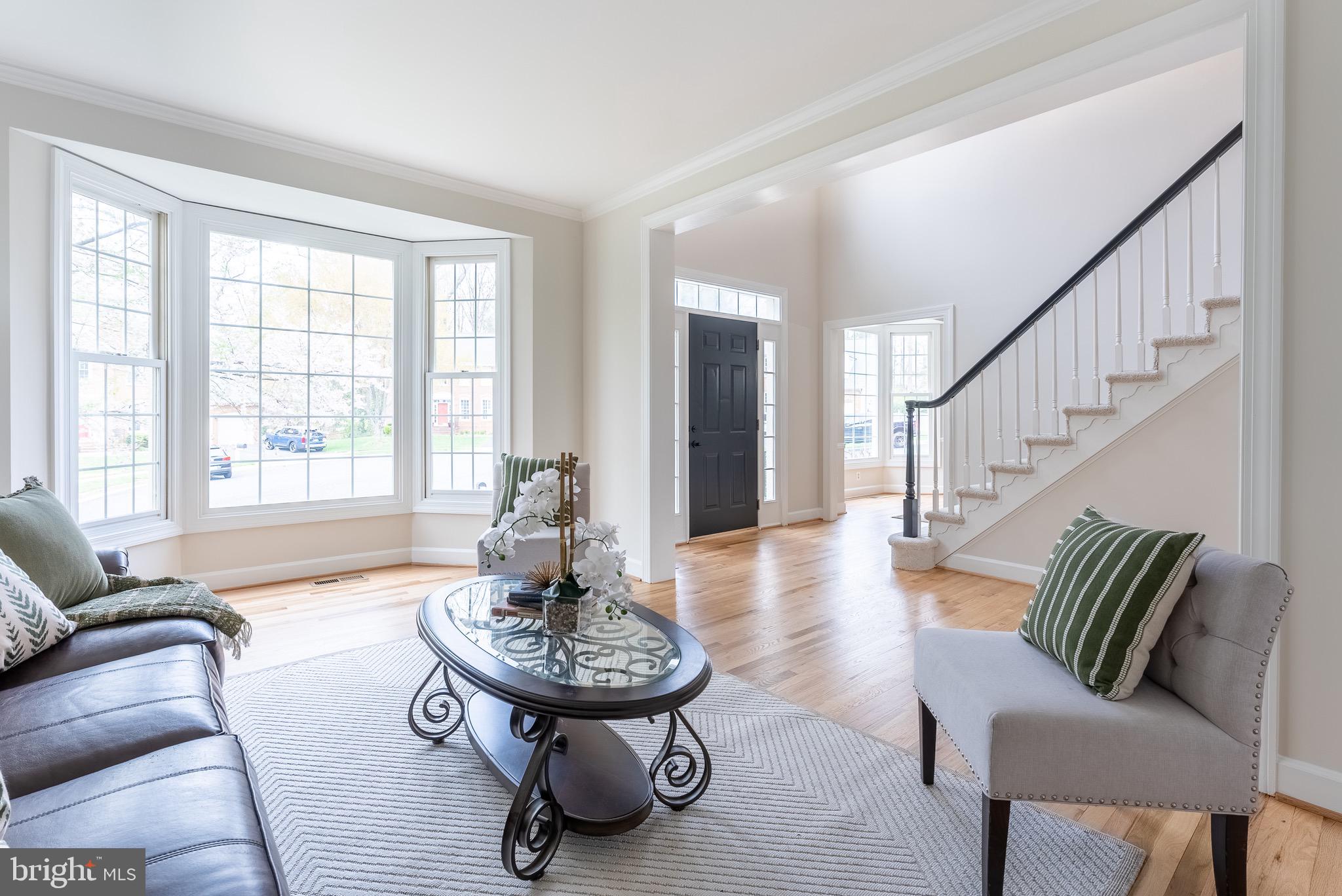 9005 ADVANTAGE COURT