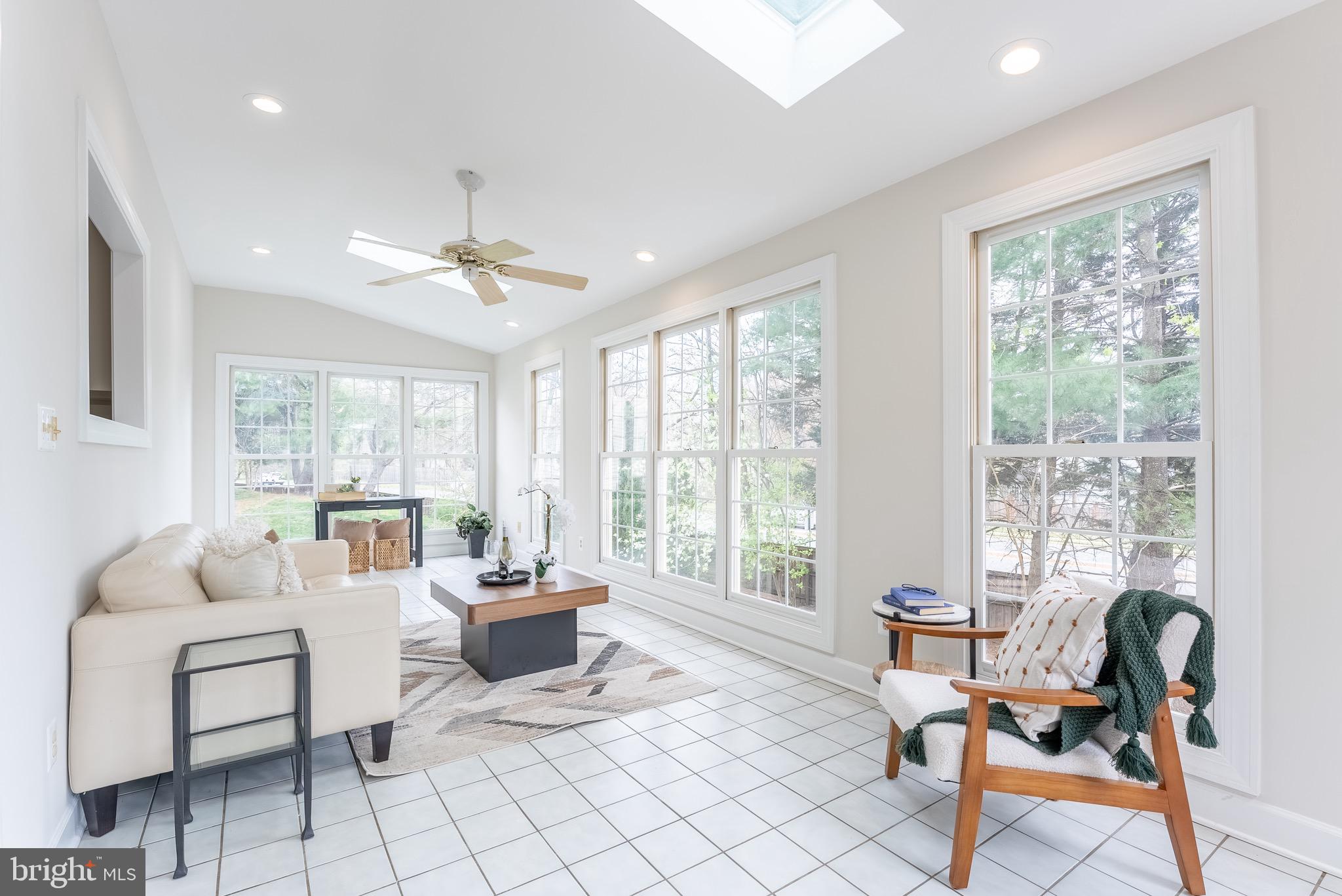 9005 ADVANTAGE COURT