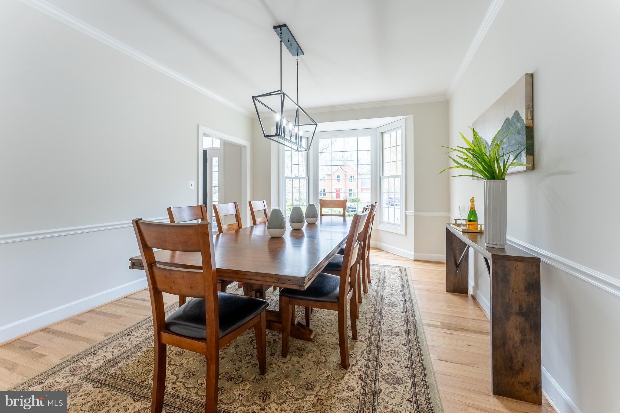 9005 ADVANTAGE COURT