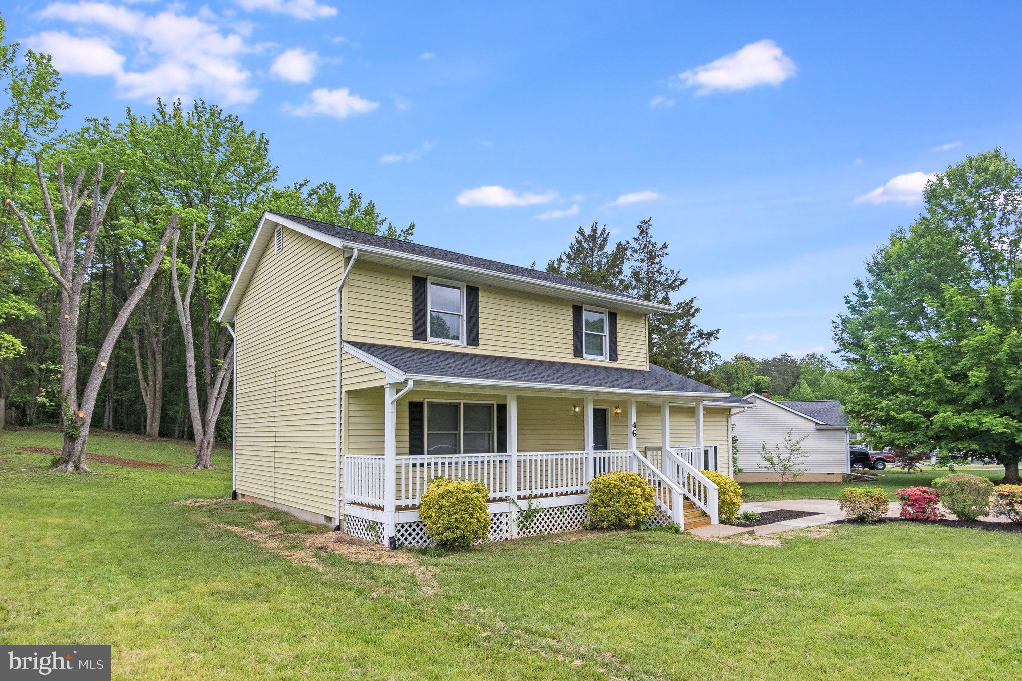 VISTA WOODS - Residential Lease