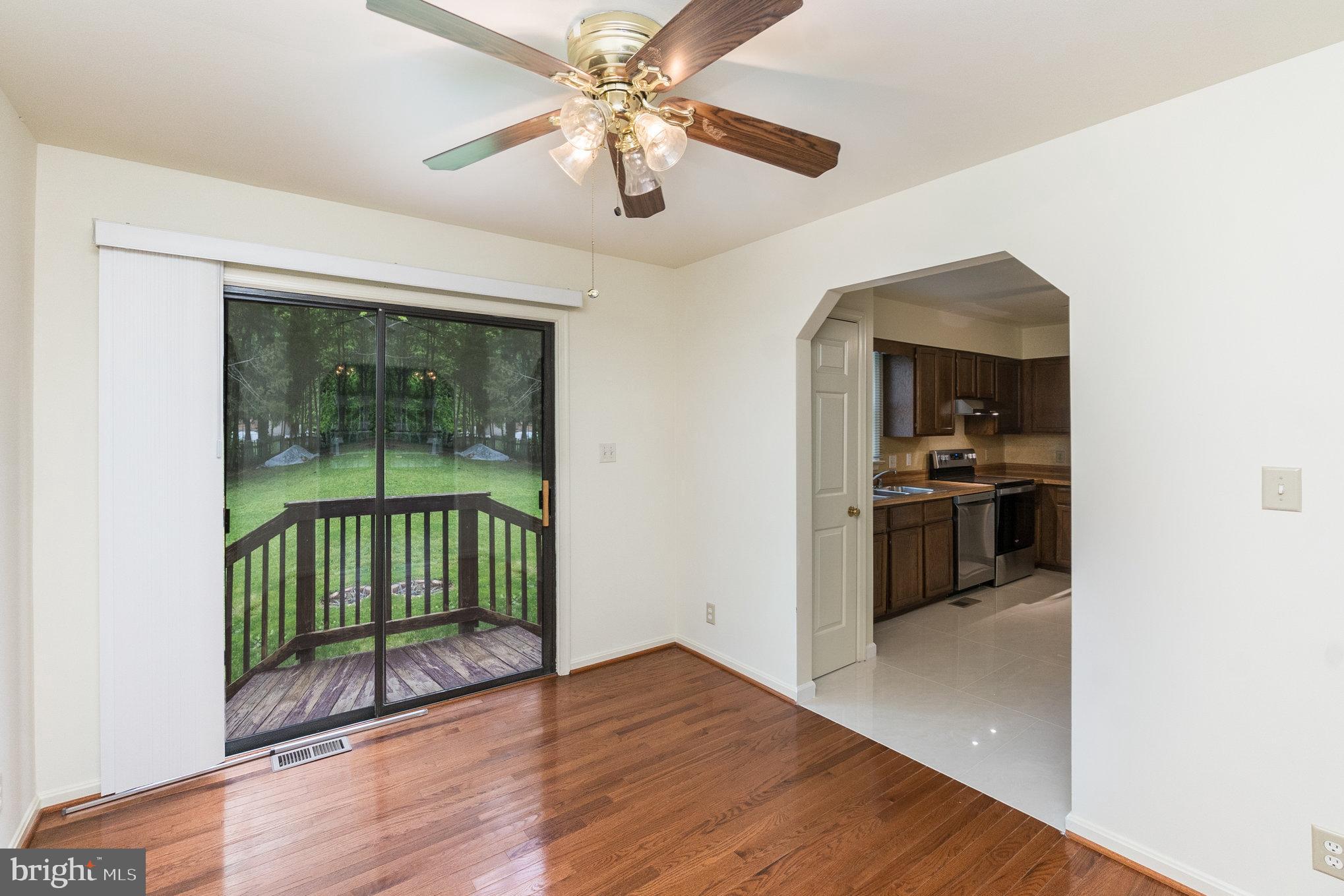 VISTA WOODS - Residential Lease