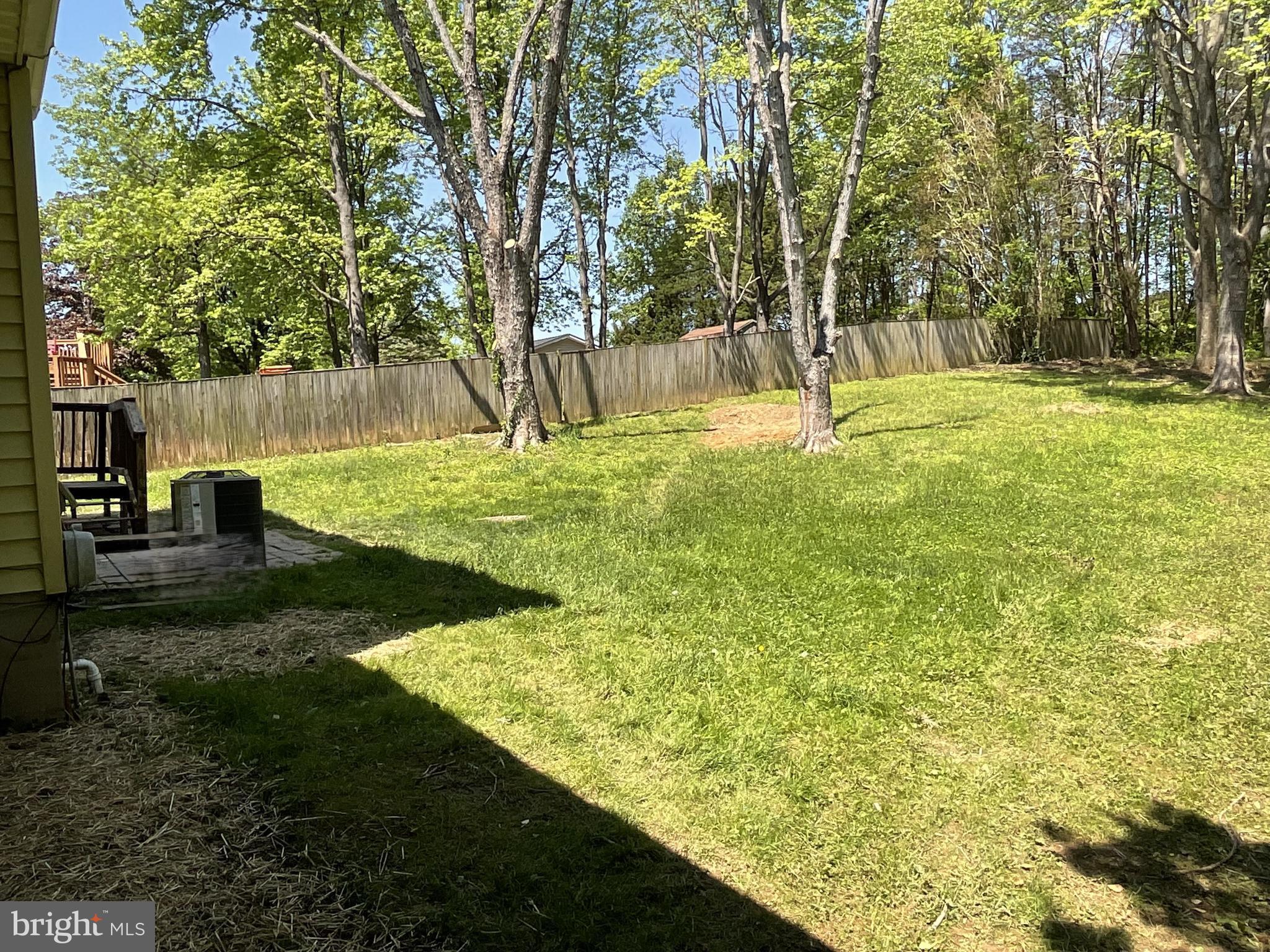 VISTA WOODS - Residential Lease