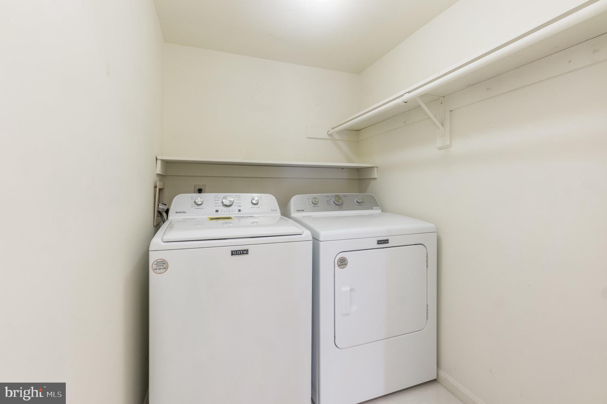 VISTA WOODS - Residential Lease