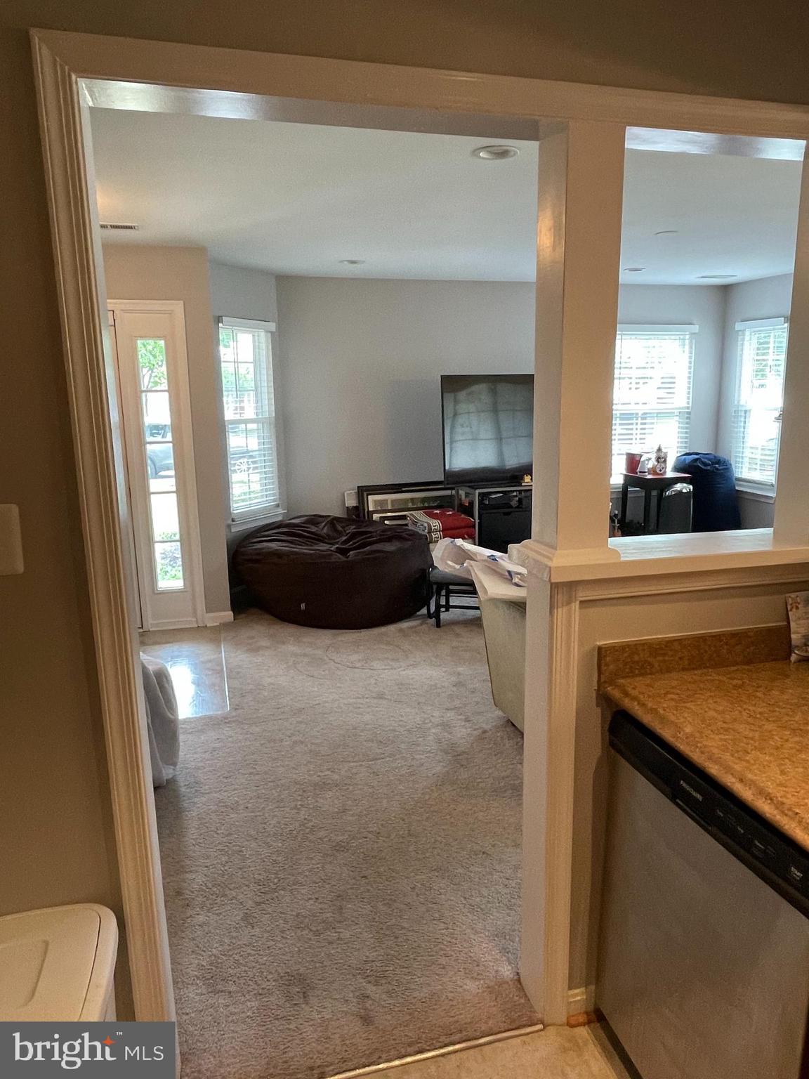 KINGS COUNCIL CONDO - Residential