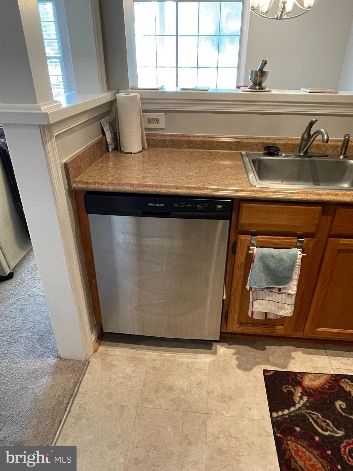 KINGS COUNCIL CONDO - Residential