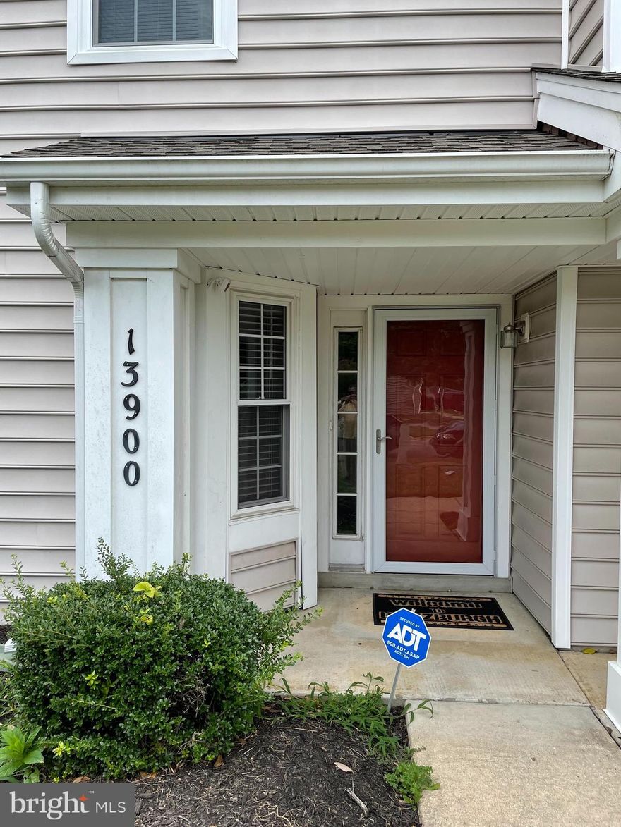 This two level condo is located in the front of the community. New roofing just installed. Home
features recent paint, carpet throughout, kitchen and bath flooring. Stainless steel appliances.
Newer windows and Garage door. Recently installed Lighting throughout. Community Amenities include walking trails, playgrounds, swimming pool and tennis courts. Located close to public transportation and
commuter routes. This sun-filled low maintenance home is perfect for a first time home buyer, empty
nester or retiree.