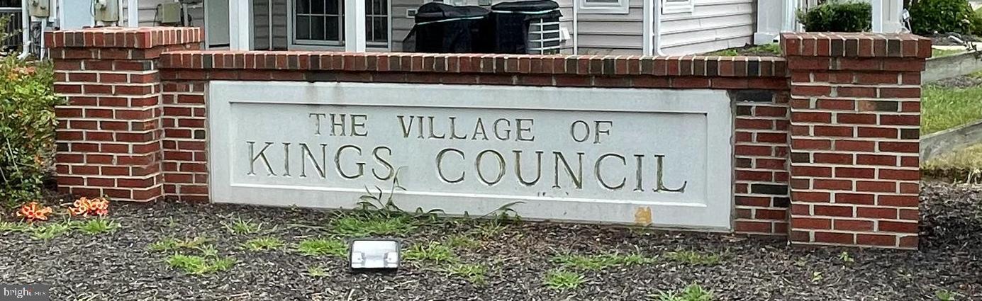KINGS COUNCIL CONDO - Residential