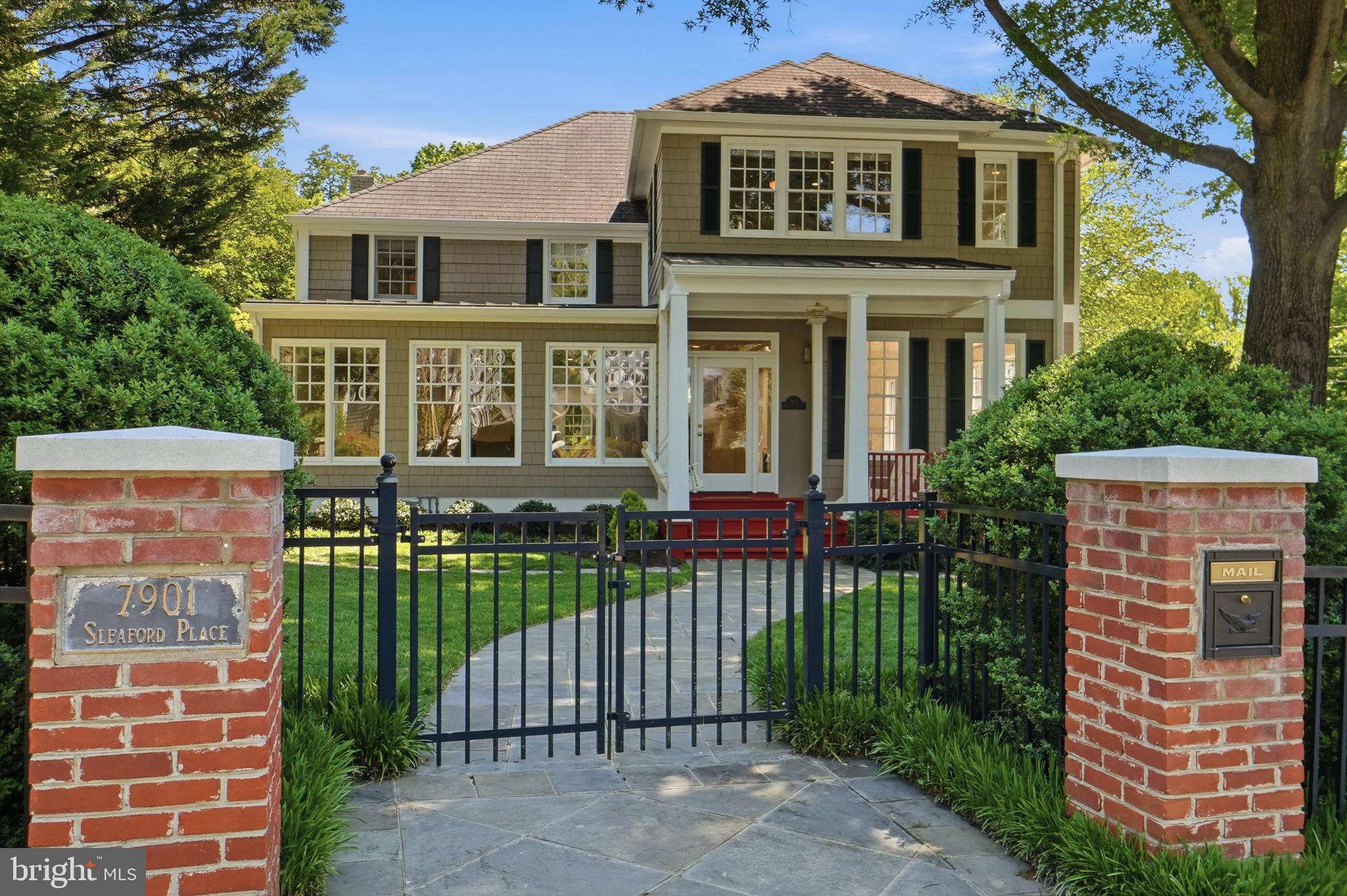 COLUMBIA FOREST - Residential