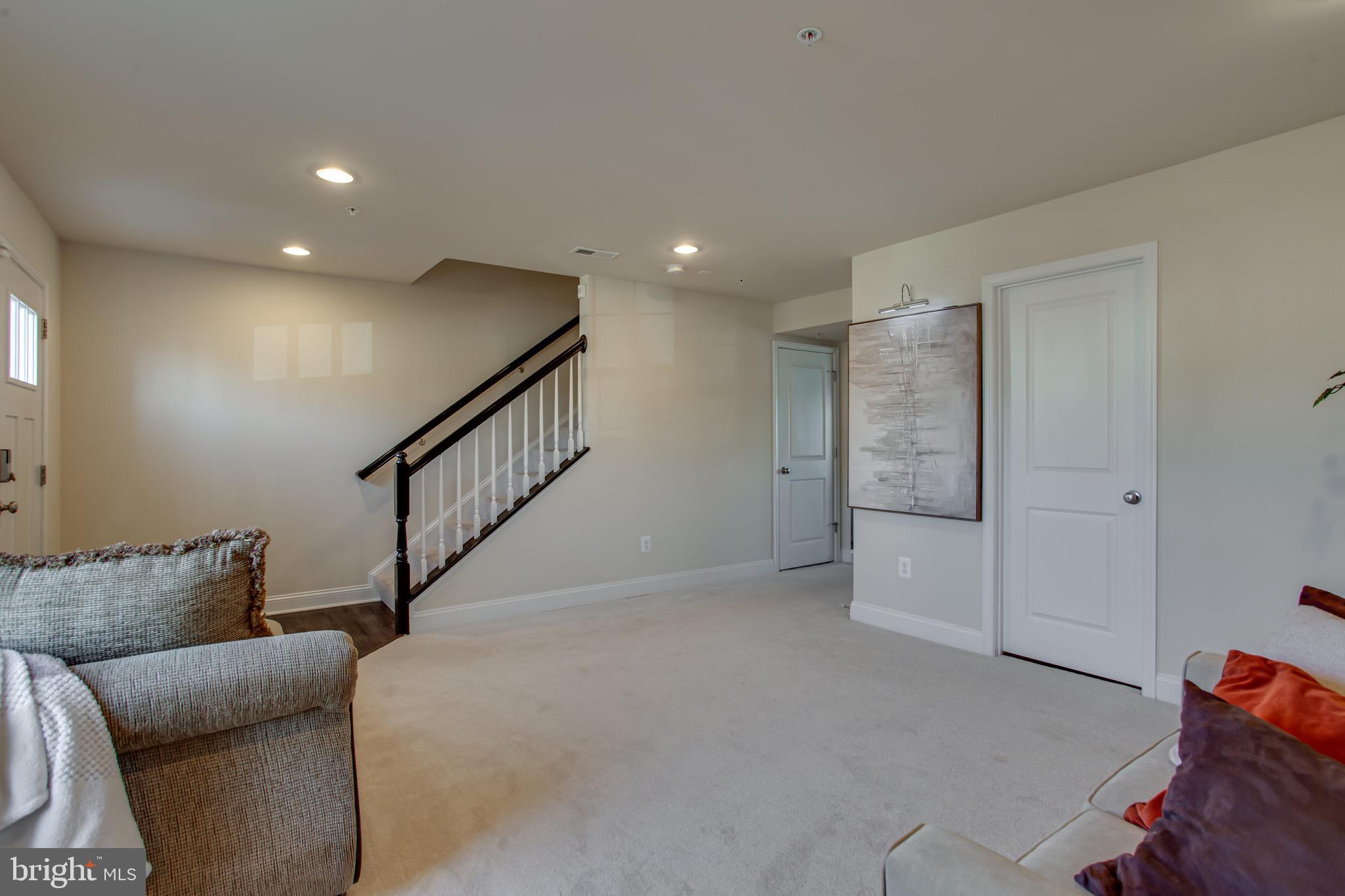 STONEHAVEN - Residential