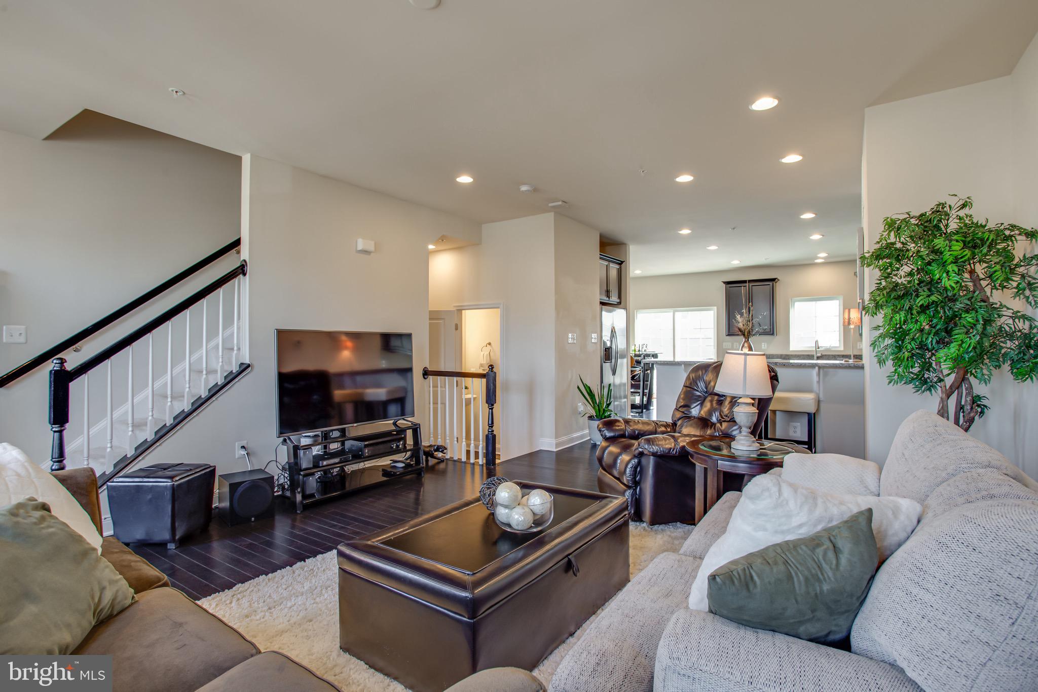 STONEHAVEN - Residential