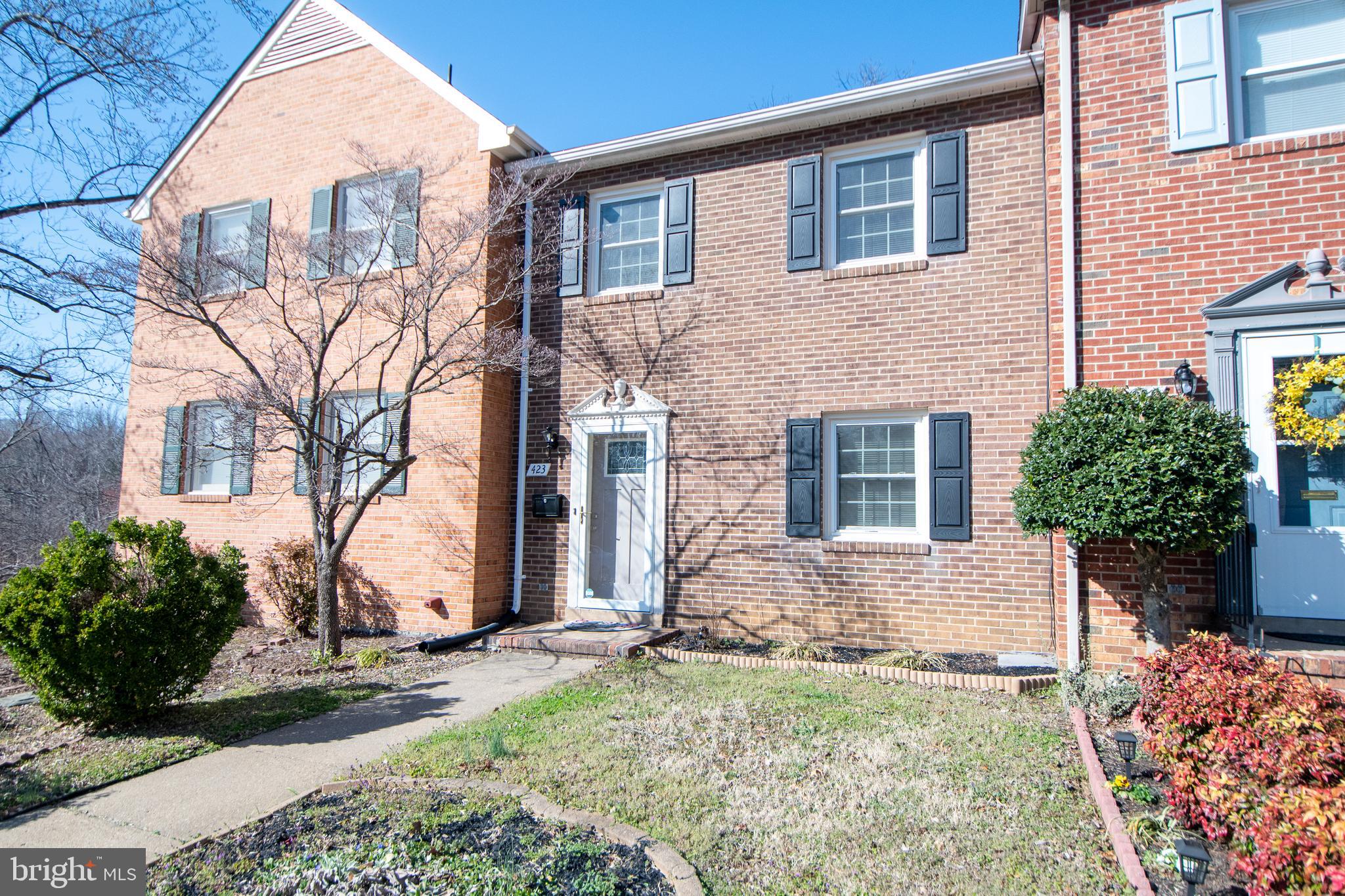 SPRING VALLEY - Residential