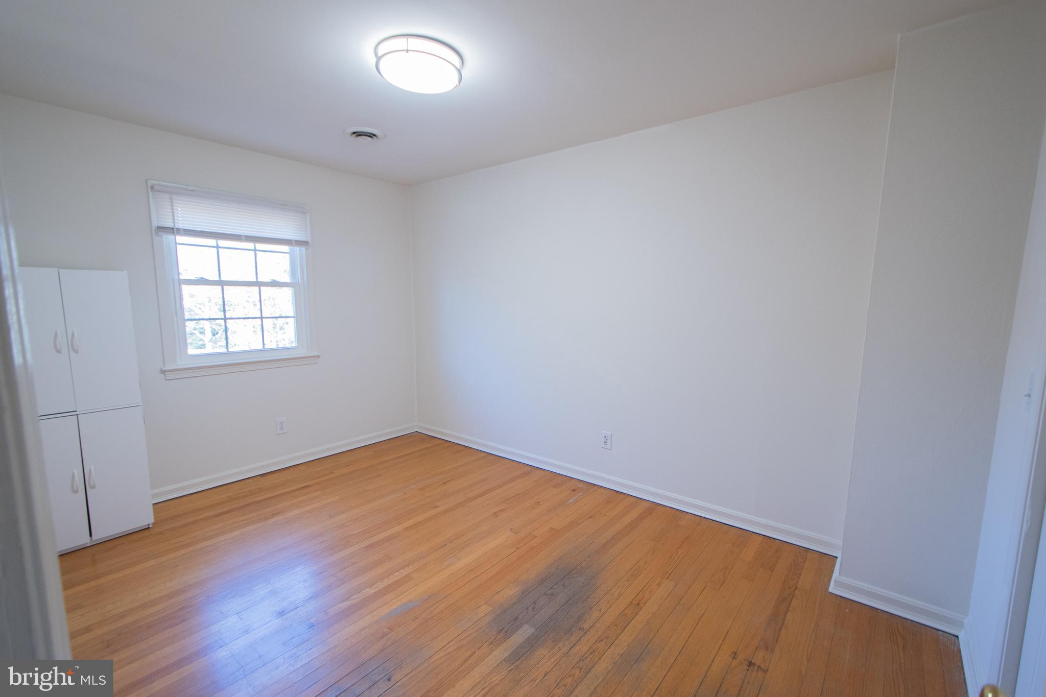 SPRING VALLEY - Residential