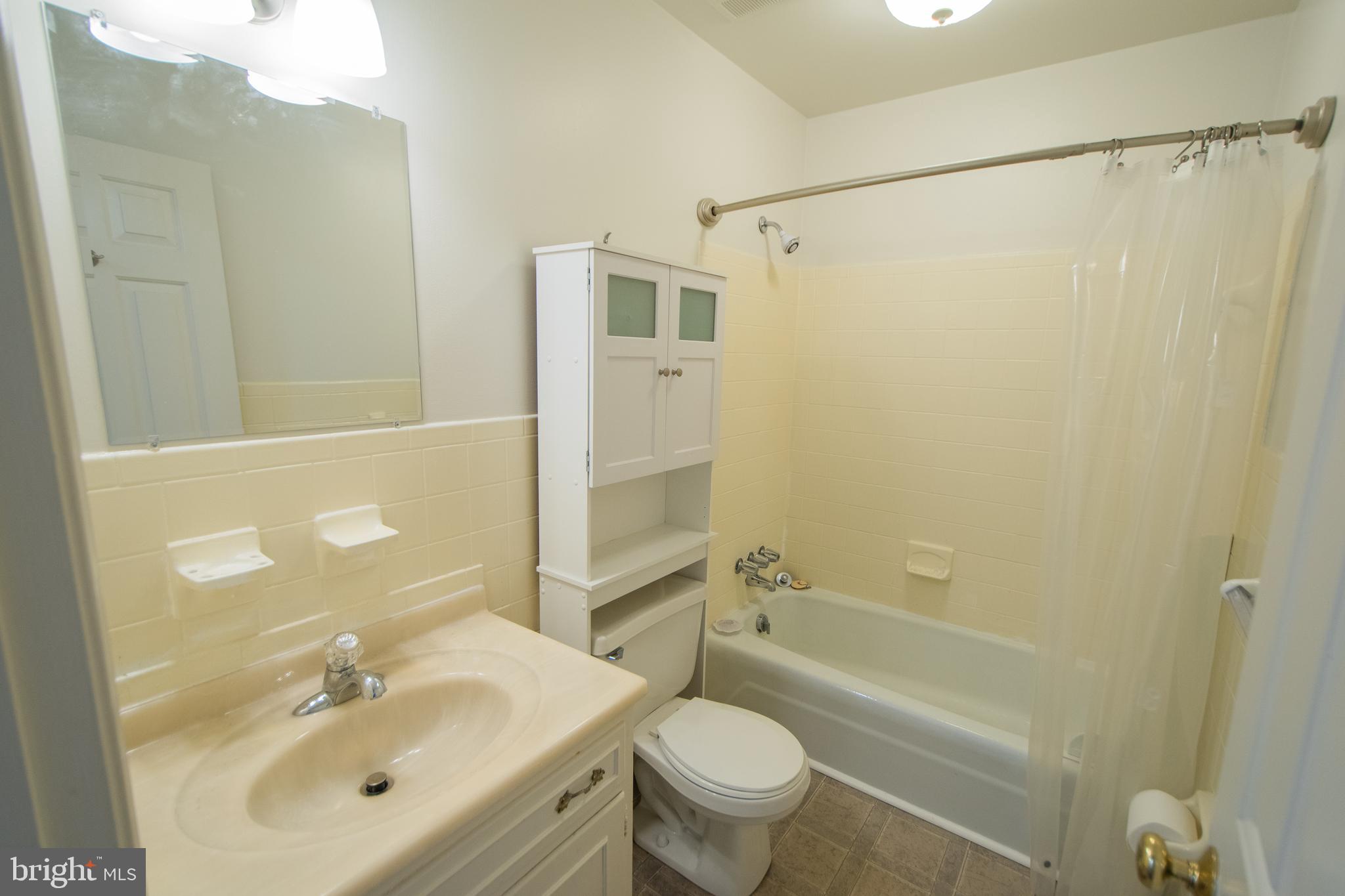 SPRING VALLEY - Residential