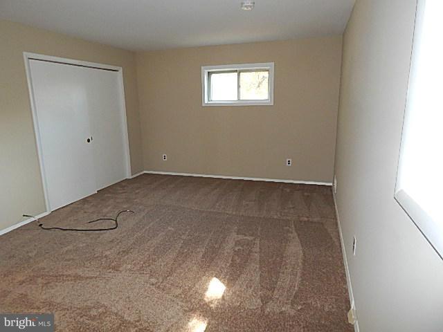 ROBIN HOOD PLAINS - Residential