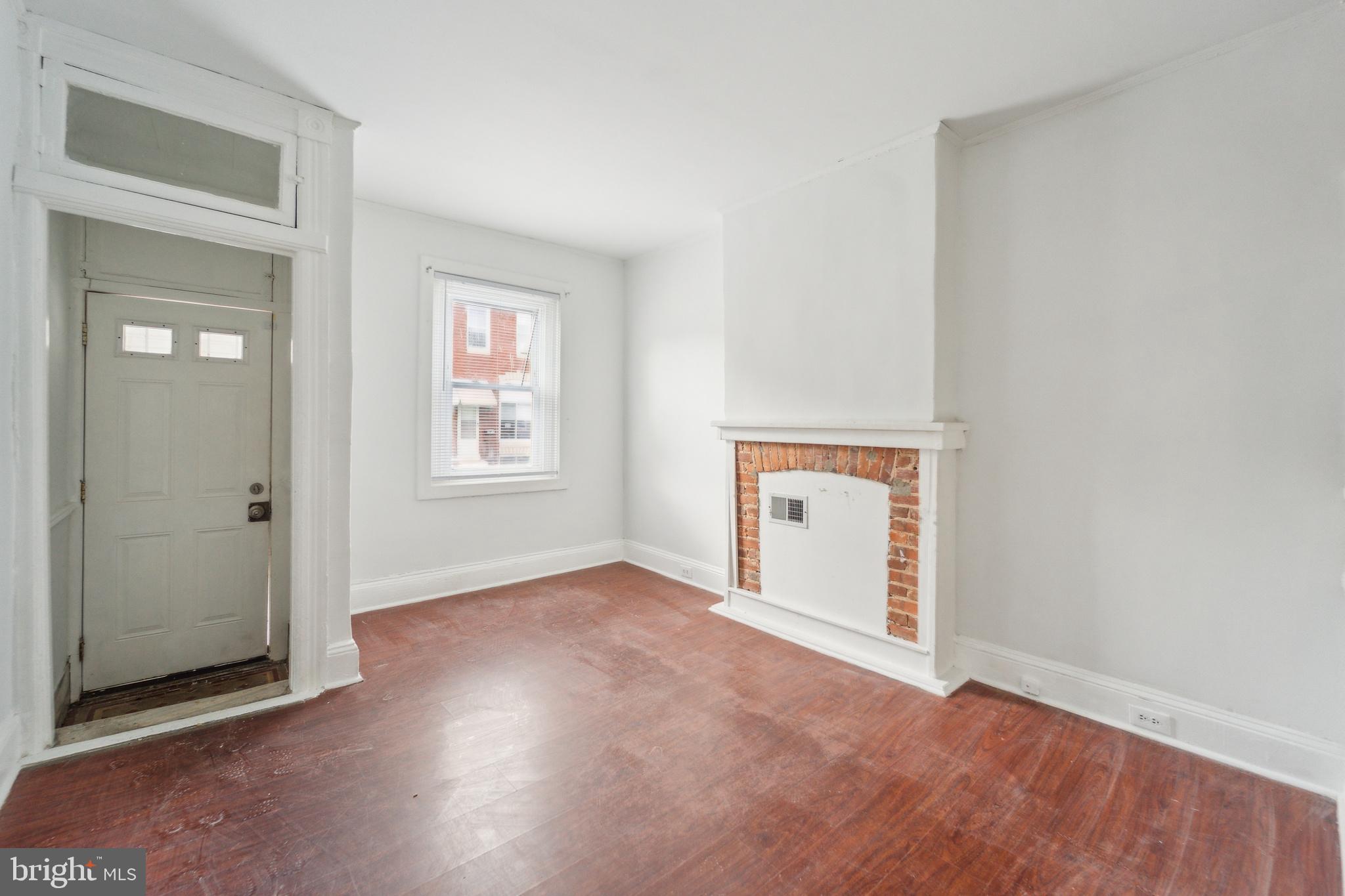 HIGHLANDTOWN - Residential Lease
