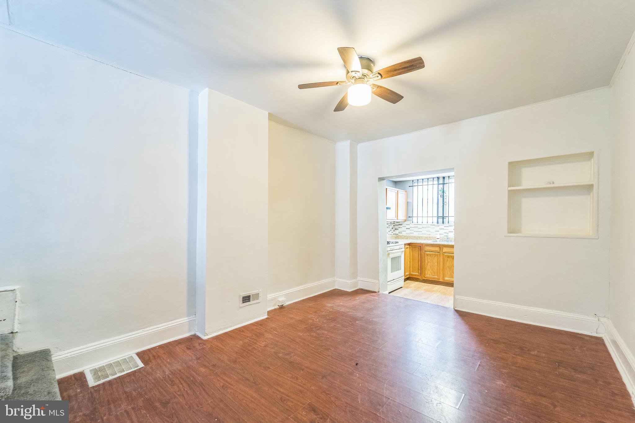 HIGHLANDTOWN - Residential Lease