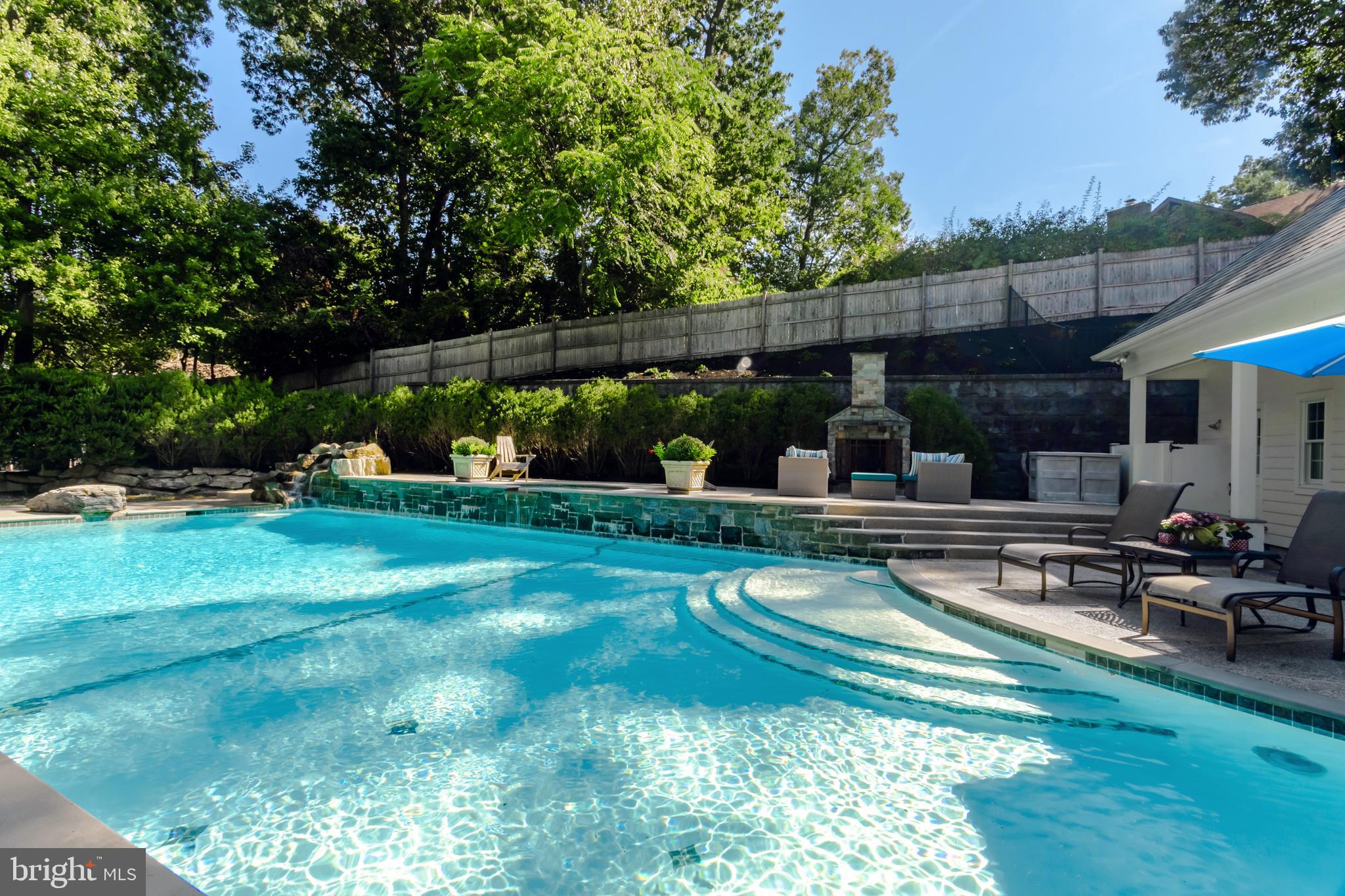 HIDDEN COVE - Residential