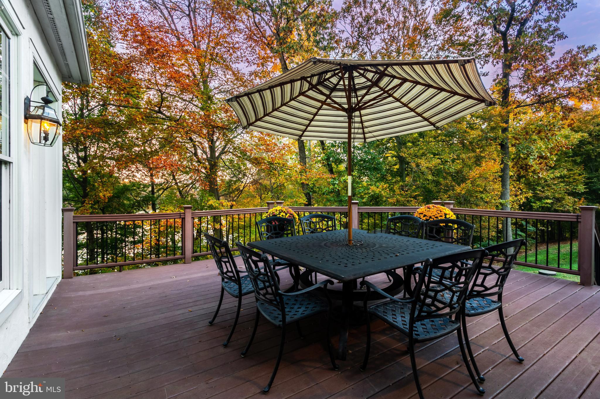 HIDDEN COVE - Residential