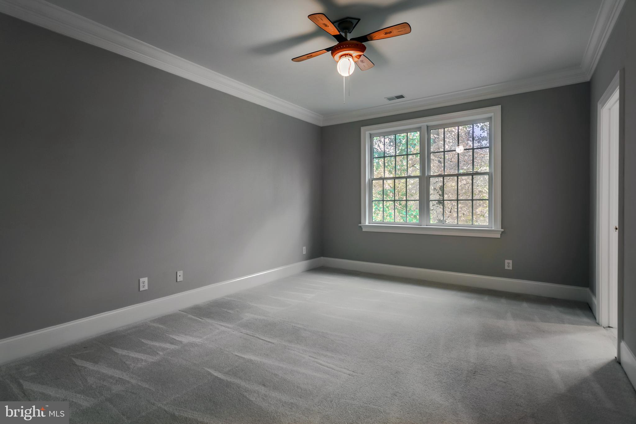 HIDDEN COVE - Residential