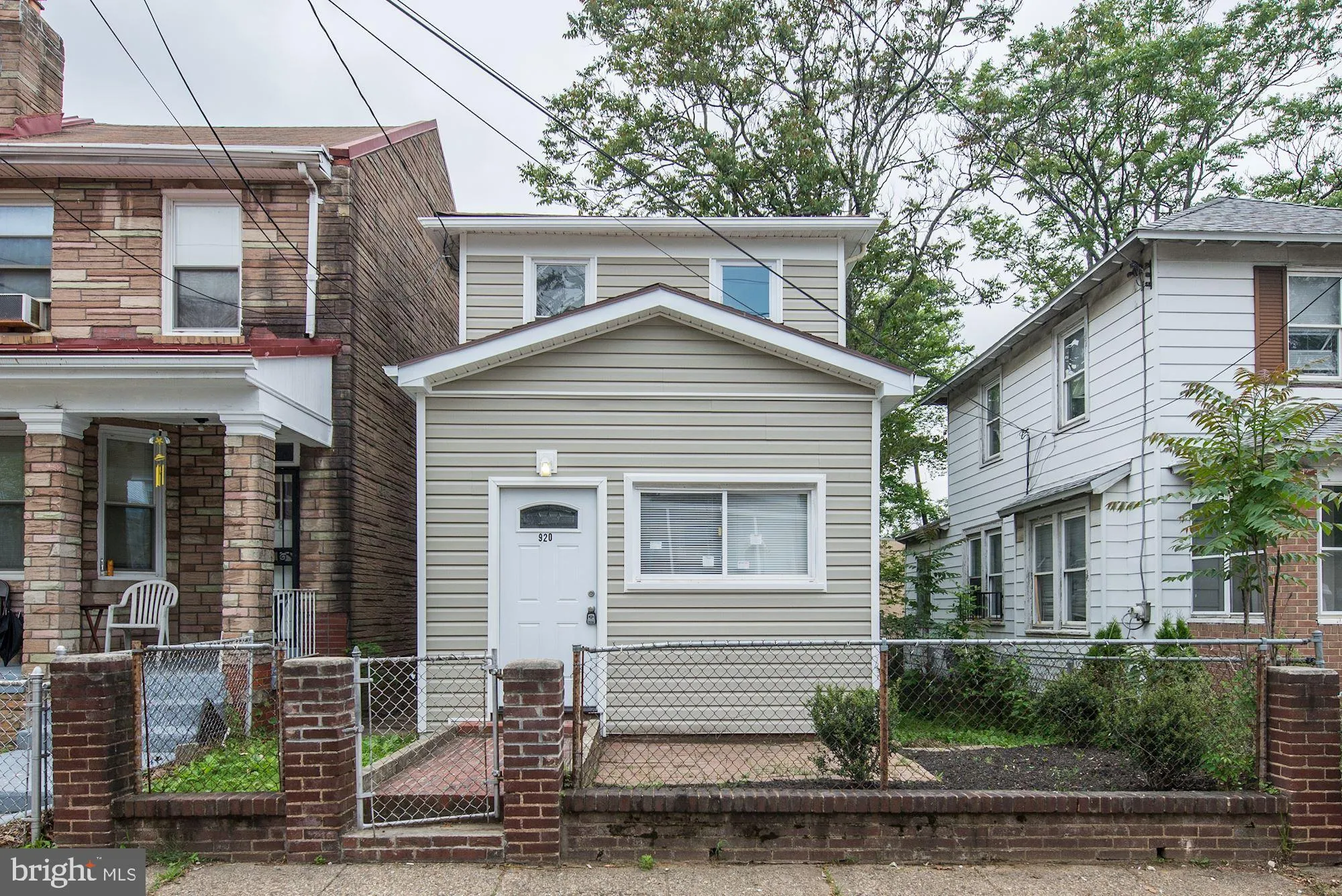 920 45th Place NE, Washington, DC 20019