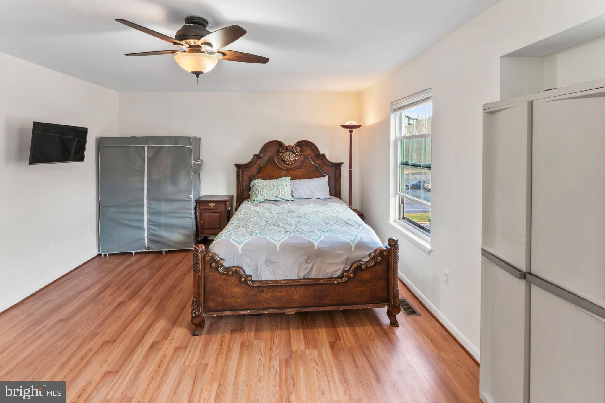 DALE CITY - Residential