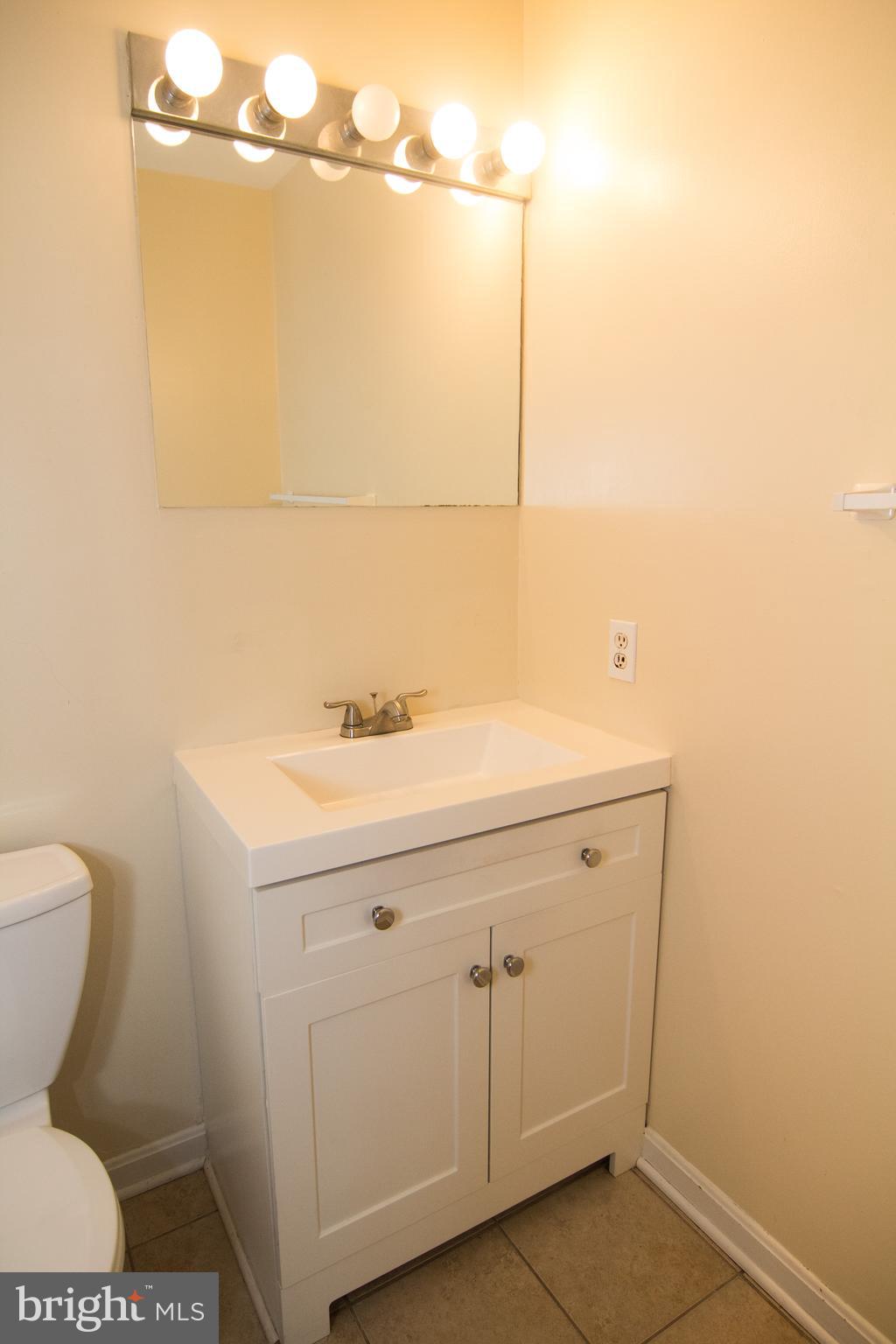 KETTERING - Residential Lease