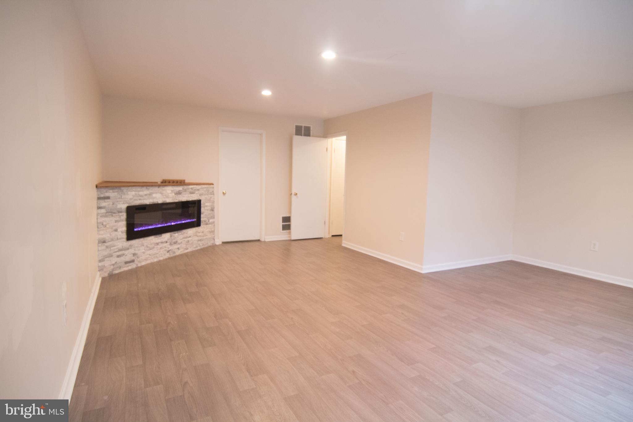 KETTERING - Residential Lease