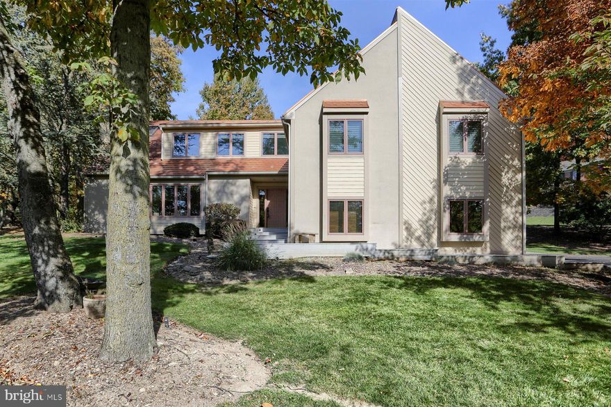 Welcome to this one-of-a-kind multi-level home nestled in the serene and sought-after Forest Hills neighborhood on a .71-acre lot on a cul-de-sac street. This spacious residence offers a perfect blend of comfort and functionality, featuring three bedrooms, 2 1/2 baths, and a versatile main-level addition currently utilized as an office. It could easily be transformed into an additional bedroom to suit your needs. As you enter, the maple hardwood floors greet you to the sun-filled great room with its two-story ceiling, wet bar, and wood-burning fireplace.  There are so many unique features in this home, including a game room/library with built-in bookcases and display cabinets.    The heart of this home, the eat-in kitchen, has been thoughtfully updated with beautiful granite countertops, a breakfast bar, and new cabinets, providing a modern and stylish space to prepare meals and gather with loved ones.  One of the standout features of this property is the delightful screened-in porch, where you can enjoy the beauty of the outdoors while staying protected from the elements. It's the perfect spot for morning coffee or evening relaxation.  The primary suite is a true retreat, featuring a remodeled bath with a spa-like shower and a generously sized walk-in closet that will satisfy your storage needs.  The loft serves as a relaxing spot to unwind and read or use it as an additional workspace.  Two additional bedrooms on the same level share the main bath.  The lower level of this home has been tastefully finished, offering extra living space that can be adapted to your preferences. Whether it's a cozy family room, a game room, or a home gym, the possibilities are endless.  There is plenty of room for that pool you always wanted.  If you want a home that makes living and entertaining easy with plenty of space, this is it!