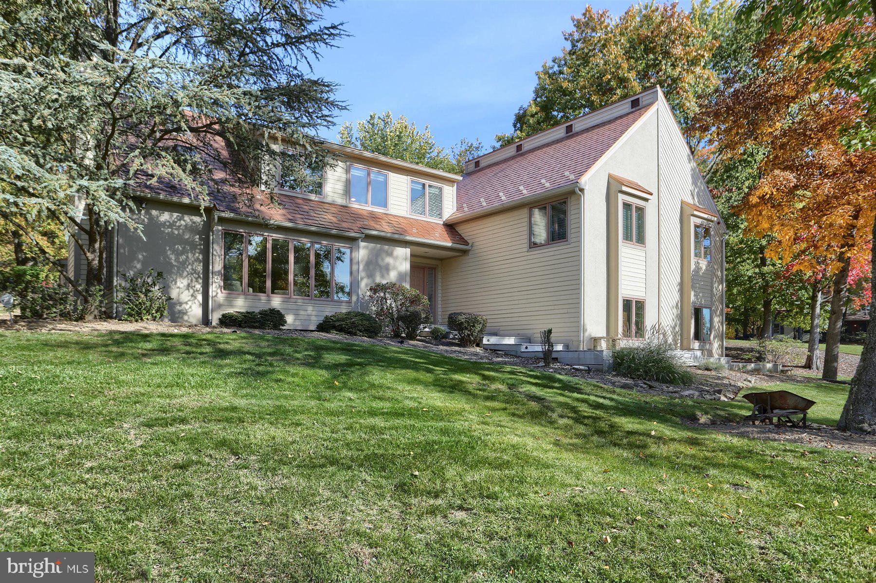 FOREST HILLS - Residential