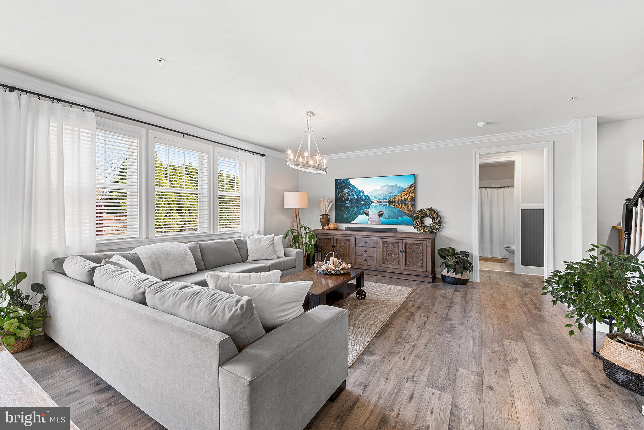 WESTMINSTER ELECTION DISTRICT - Residential