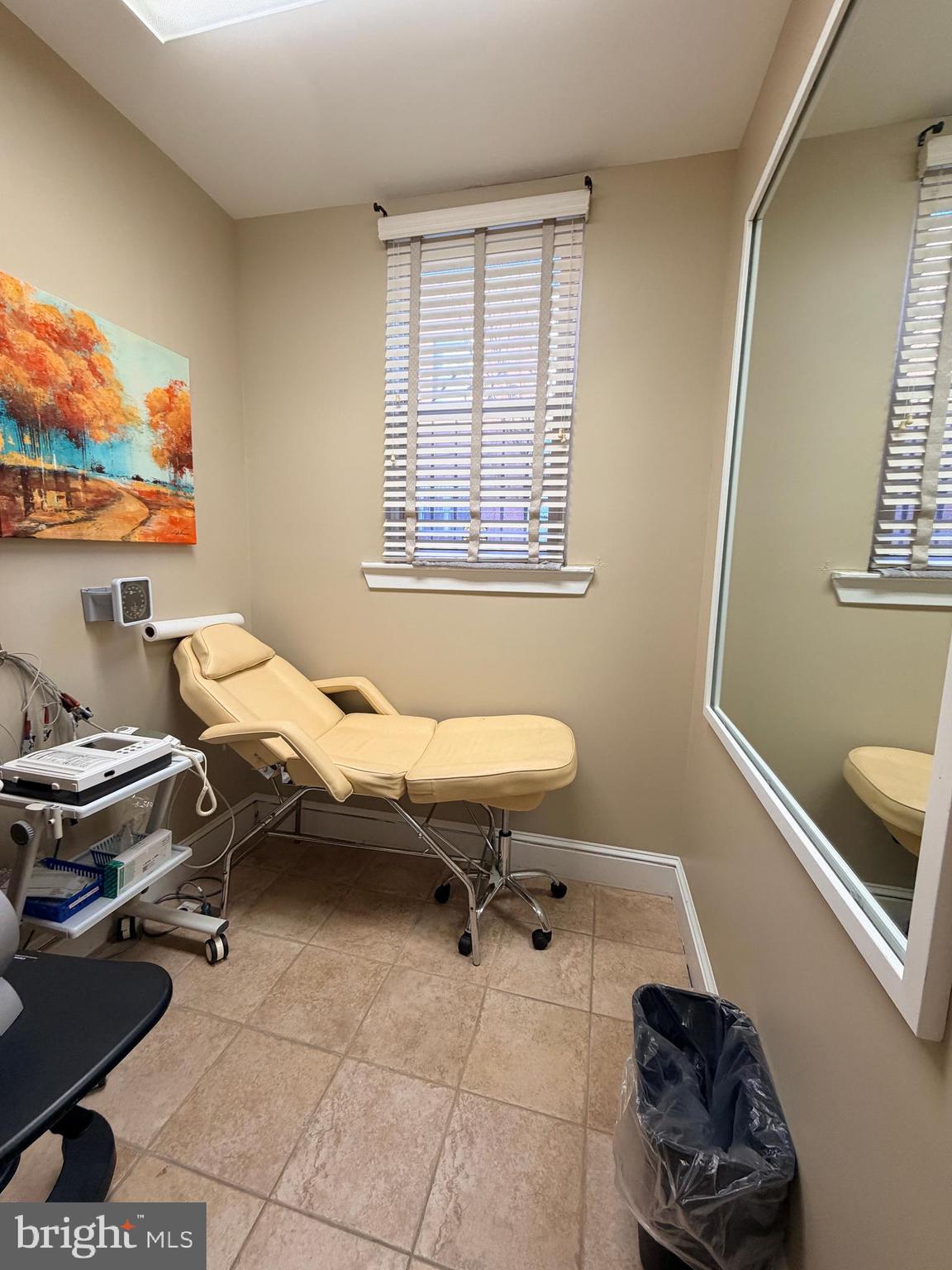 LOWER MOYAMENSING - Commercial Sale