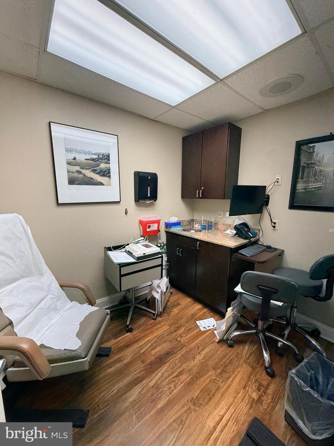 LOWER MOYAMENSING - Commercial Sale