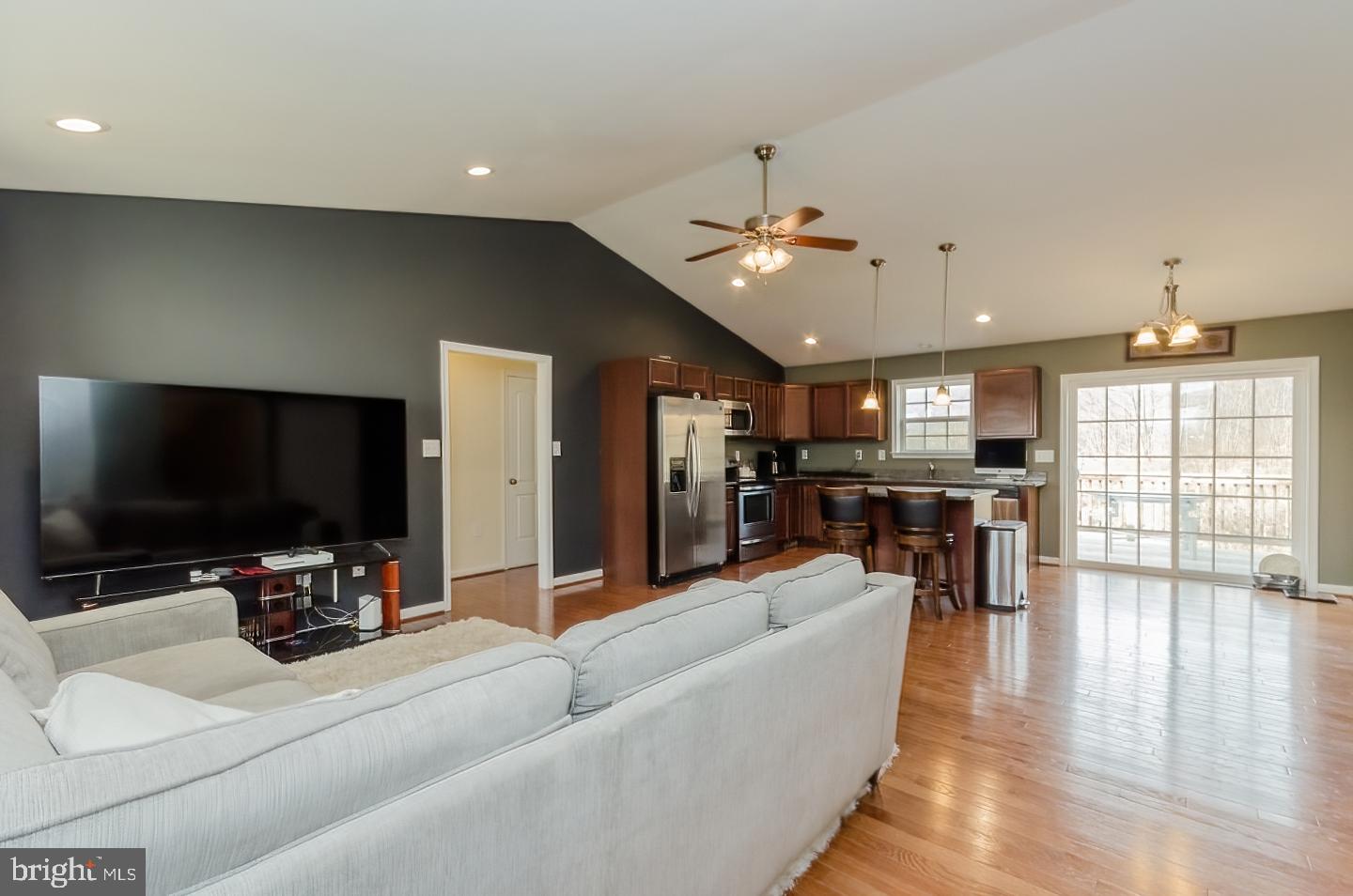 BUTLERS BRIDGE - Residential