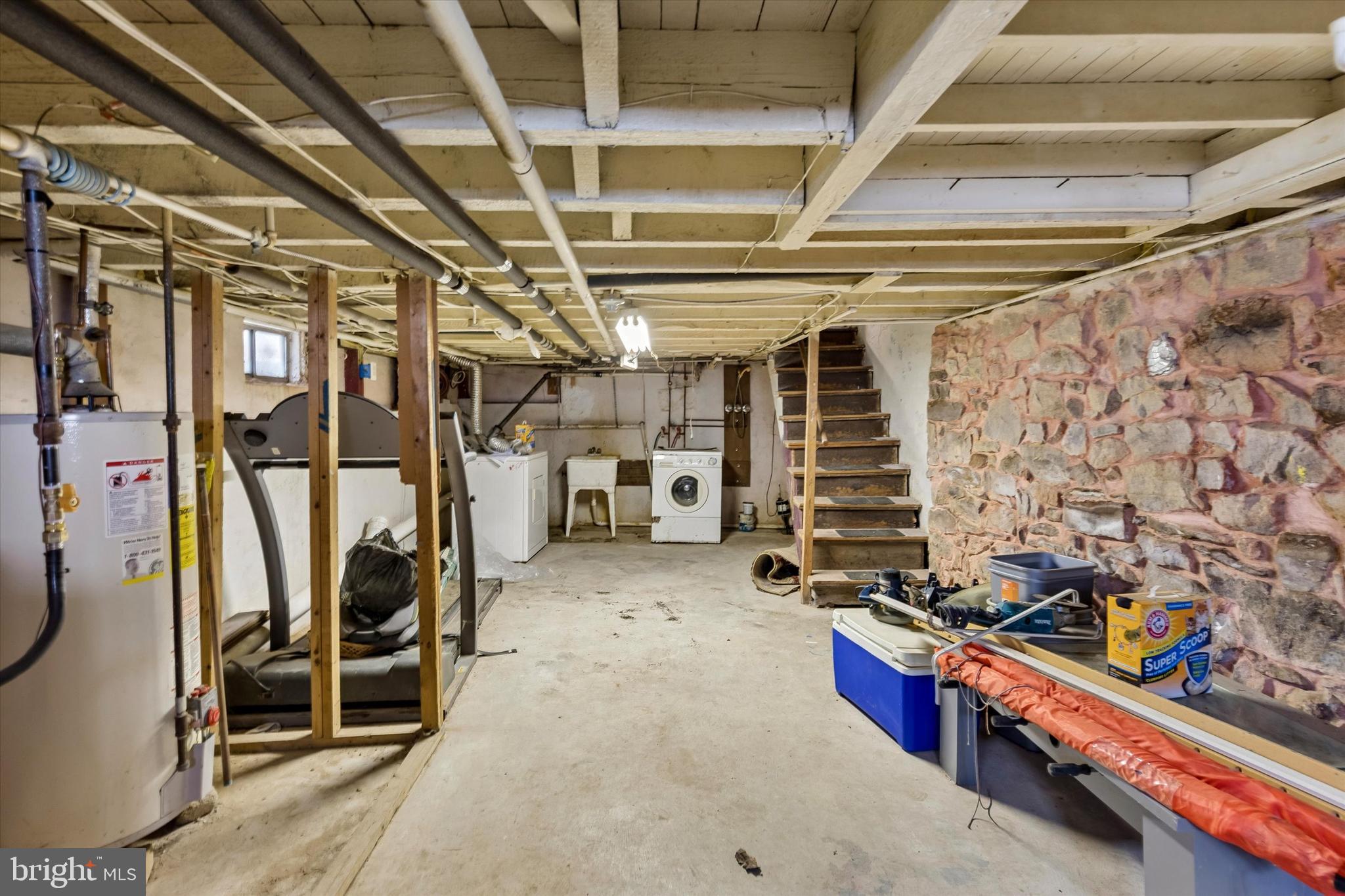 NORRISTOWN - Residential