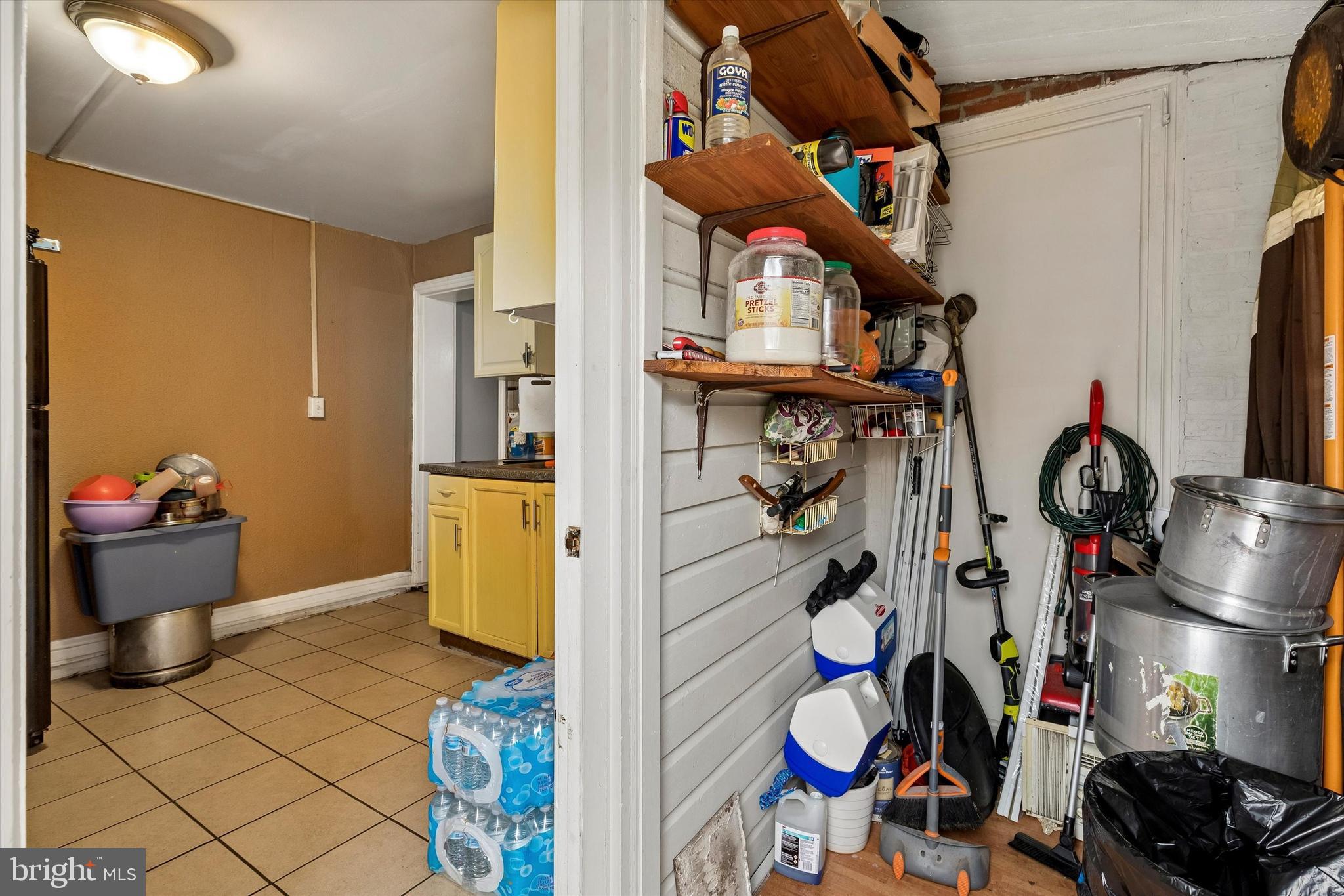 NORRISTOWN - Residential