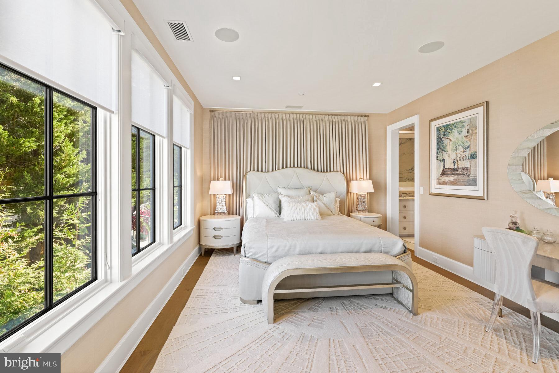 EASTPORT - Residential